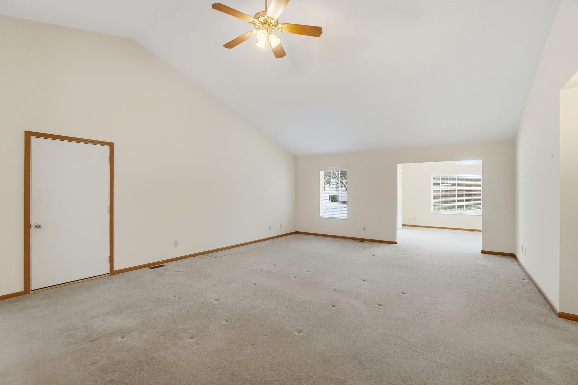 1711 Pinehurst Drive, Springfield, Ohio 45502