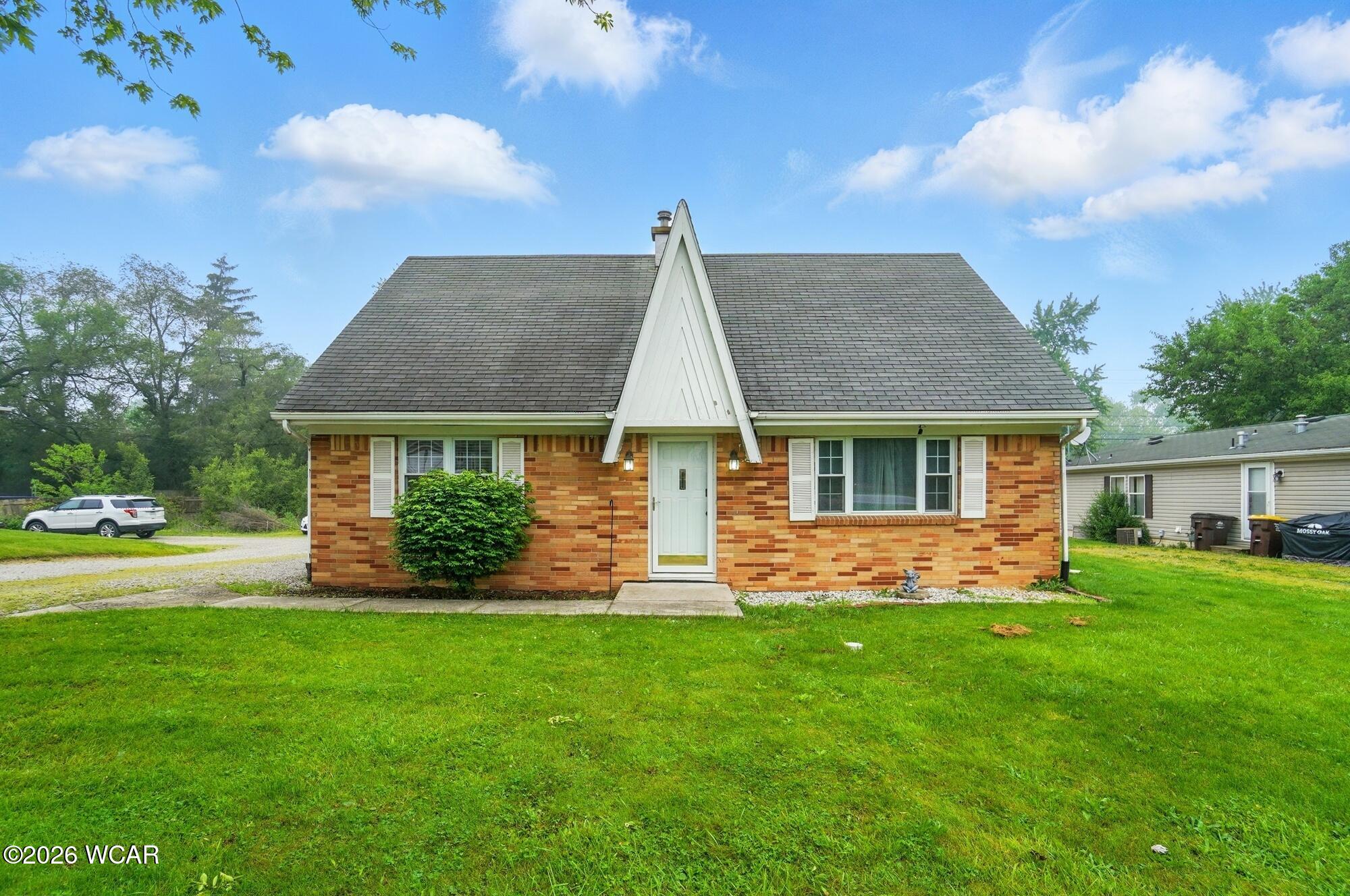 1572 Clinton Street, Defiance, Ohio