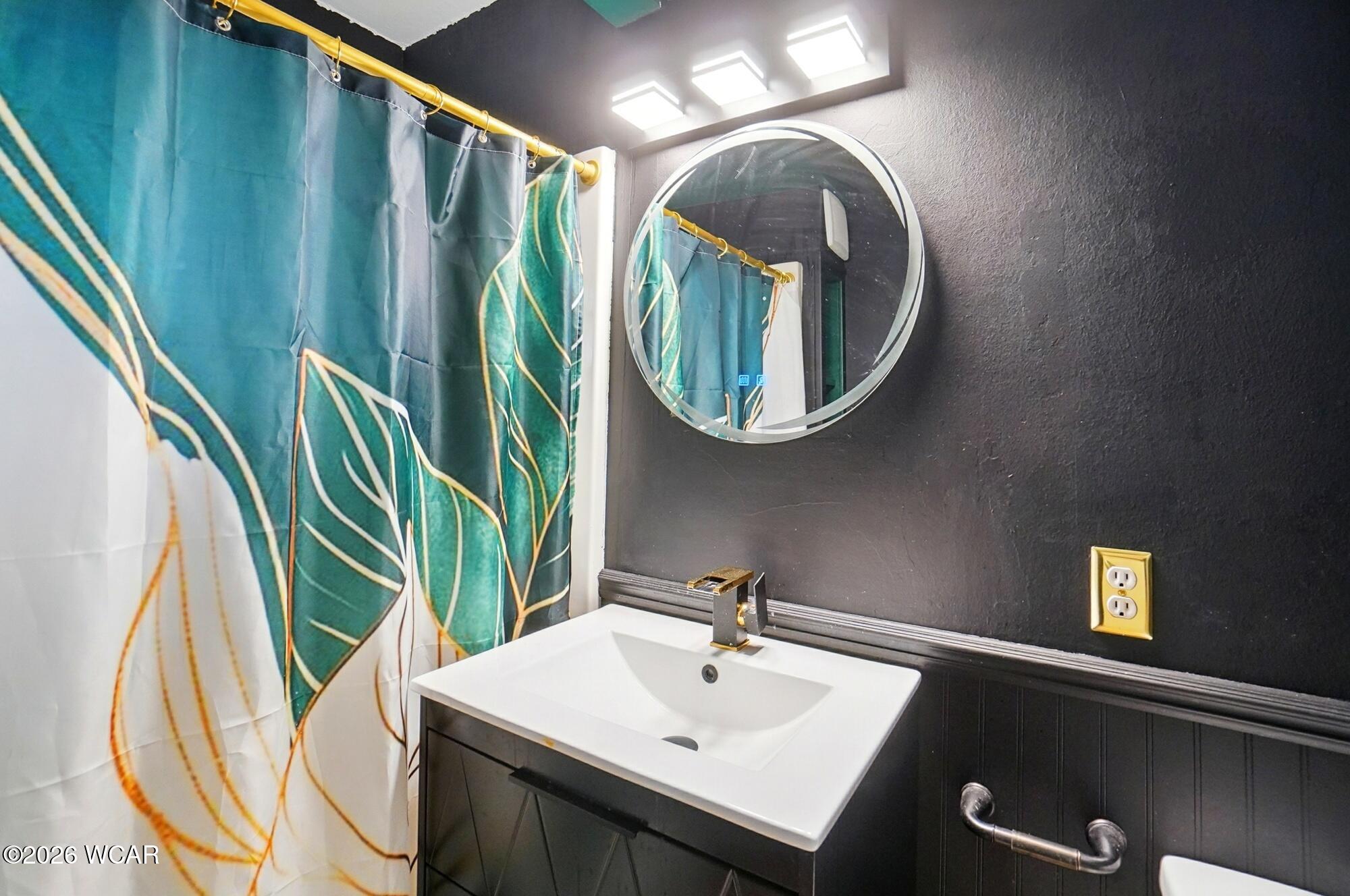 1572 Clinton Street, Defiance, Ohio