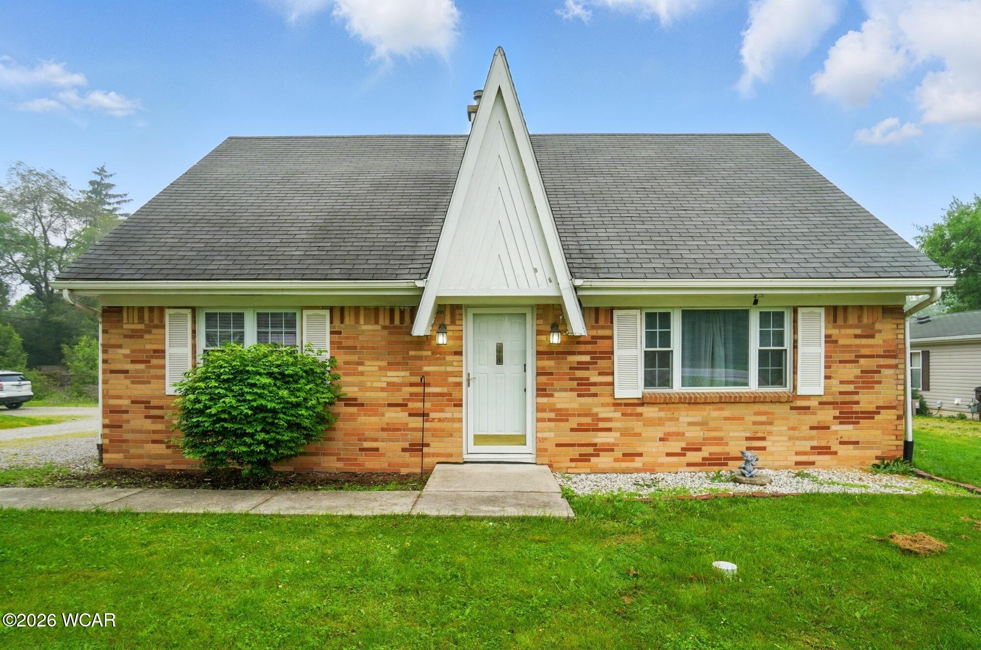 1572 Clinton Street, Defiance, Ohio