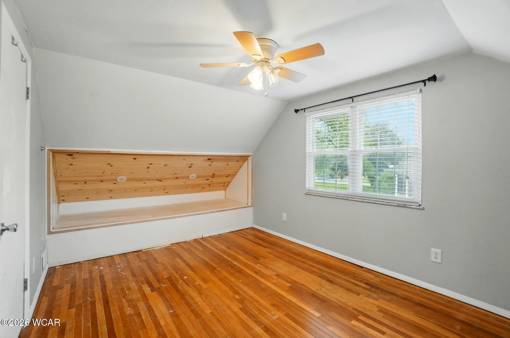 1572 Clinton Street, Defiance, Ohio