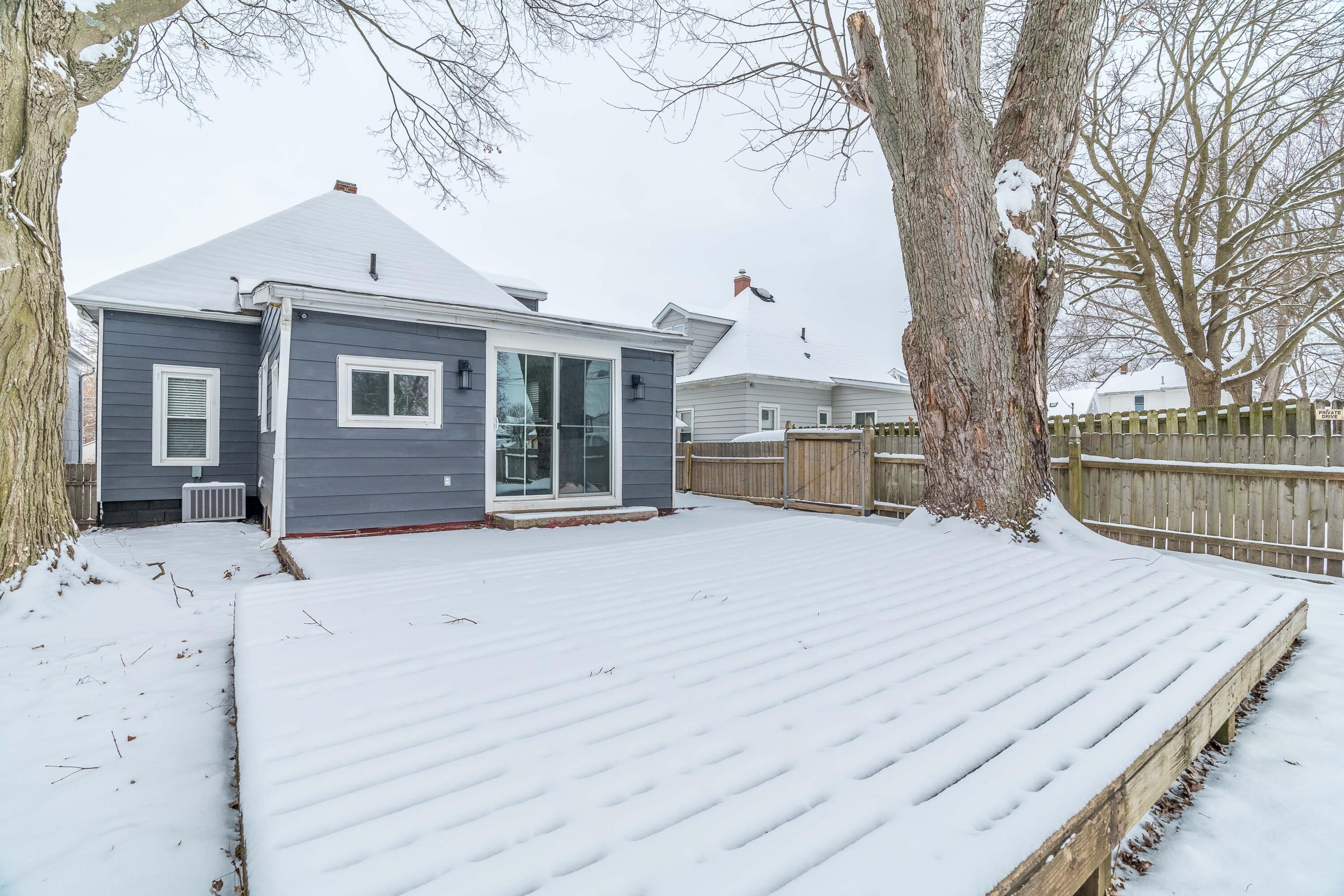 736 Gordon Street, Piqua, Ohio 45356