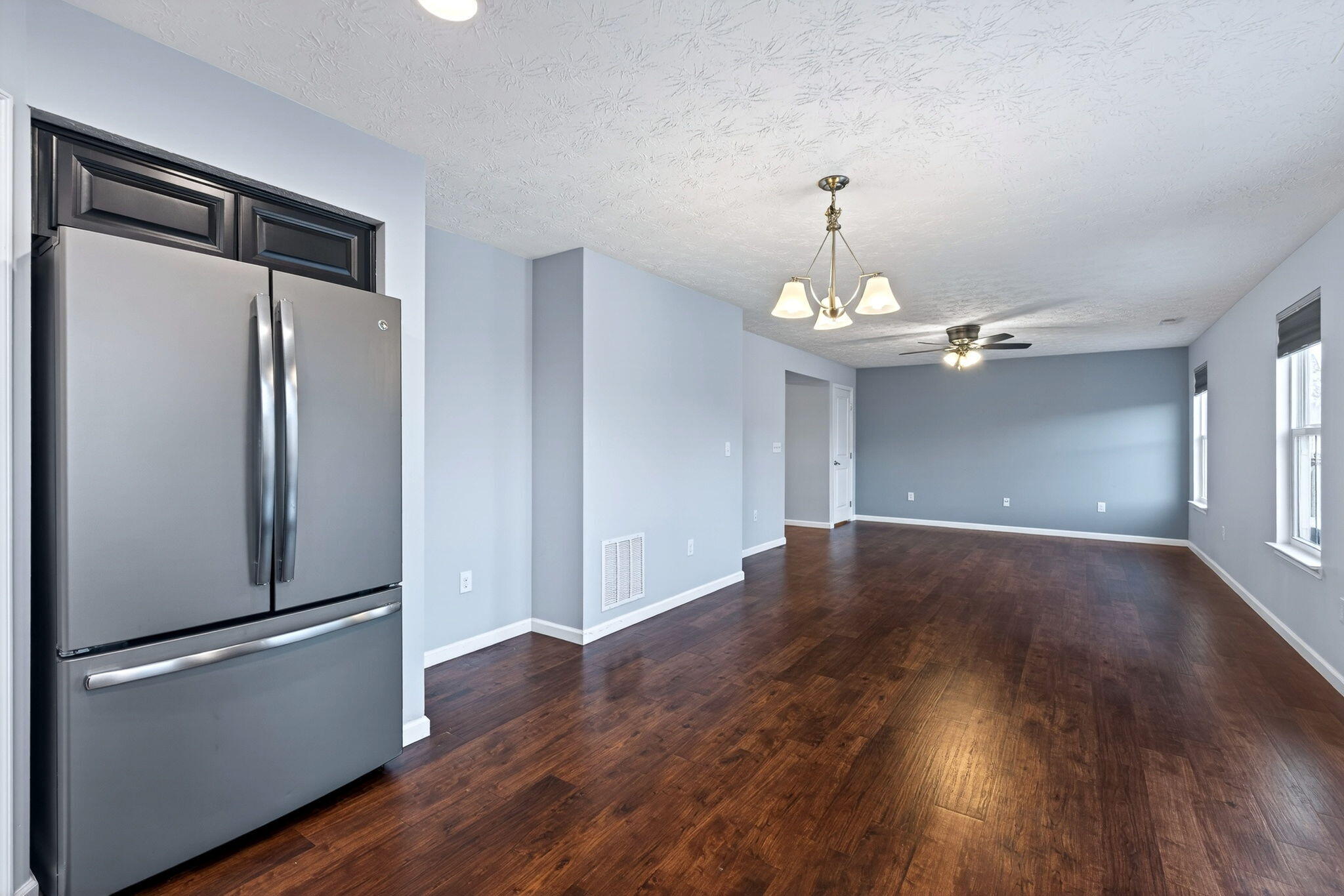 63 Waterford Boulevard, Fairborn, Ohio 45324