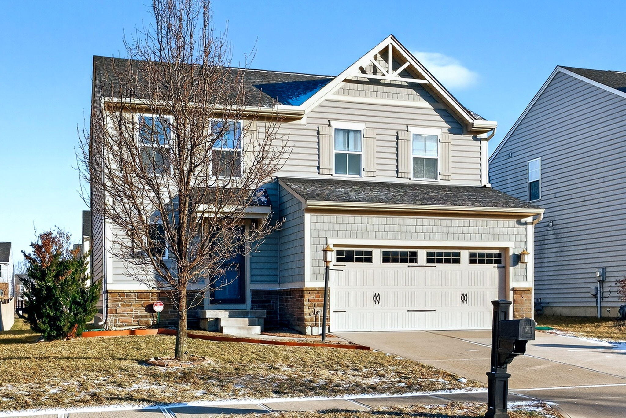 63 Waterford Boulevard, Fairborn, Ohio 45324