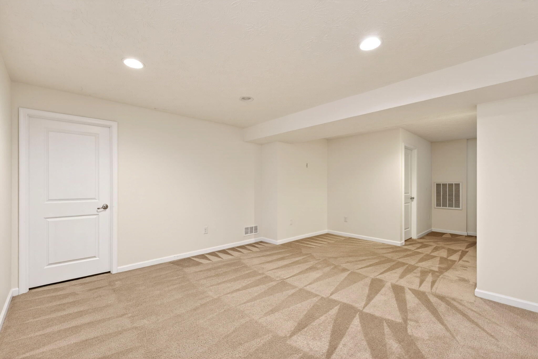 63 Waterford Boulevard, Fairborn, Ohio 45324