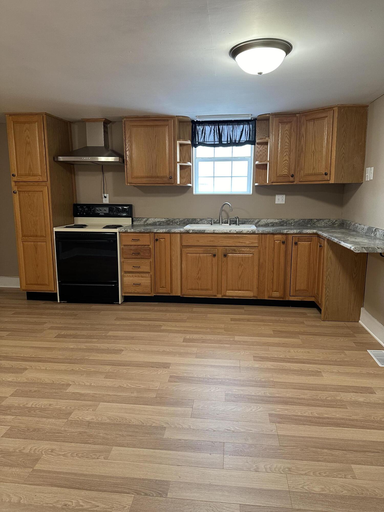 442 Edwards Street, Ada, Ohio 45810