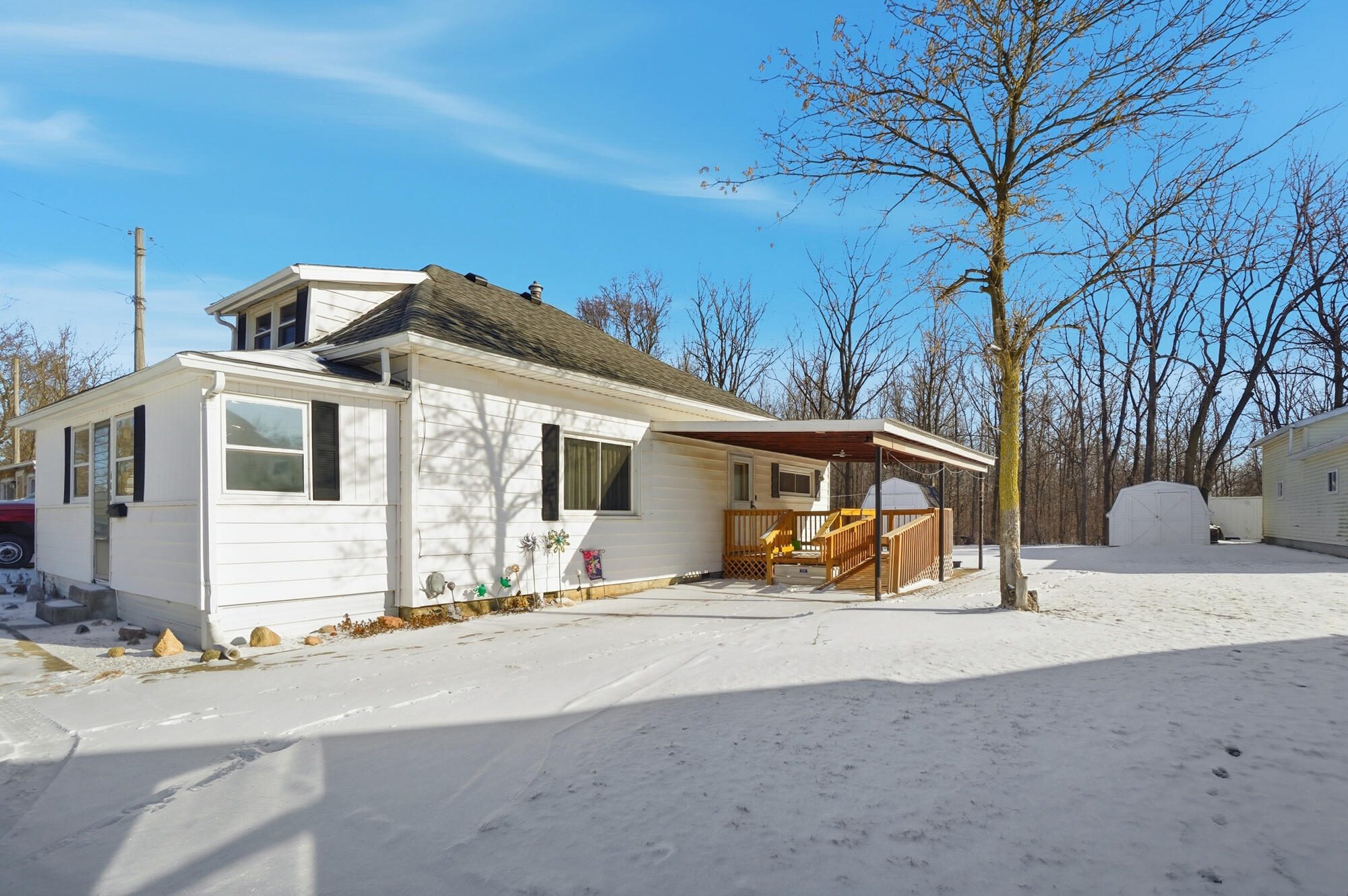 606 Highland Avenue, Wapakoneta, Ohio 45895