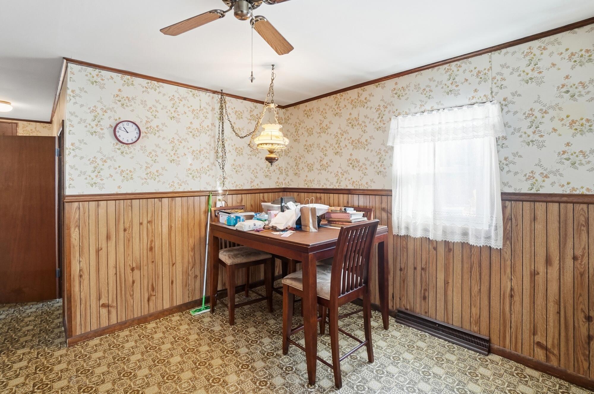 606 Highland Avenue, Wapakoneta, Ohio 45895