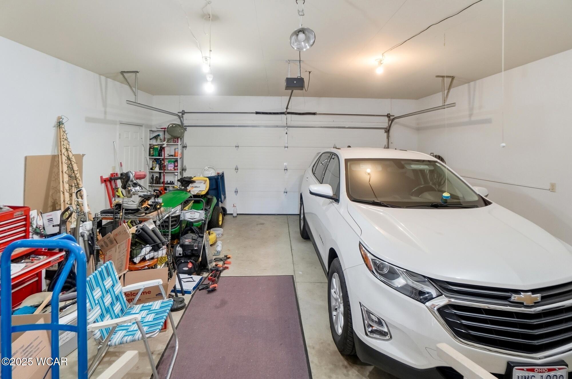 1392 Chancellor Drive, Lima, Ohio