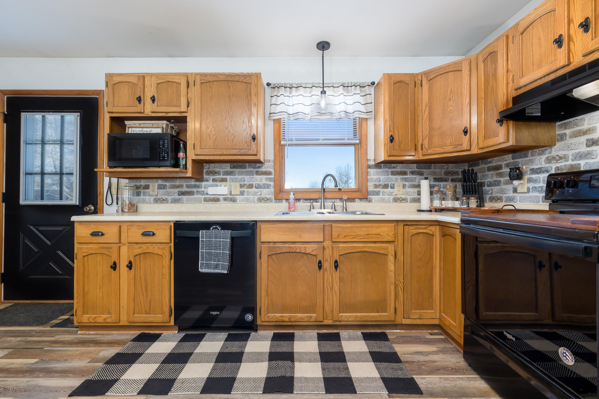 15281 US Highway 33, Lakeview, Ohio 43331