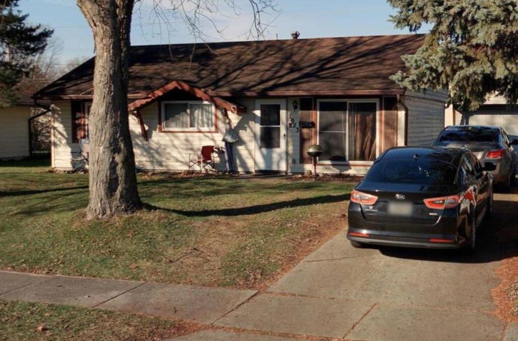 1923 Portage Path, Springfield, Ohio 45506