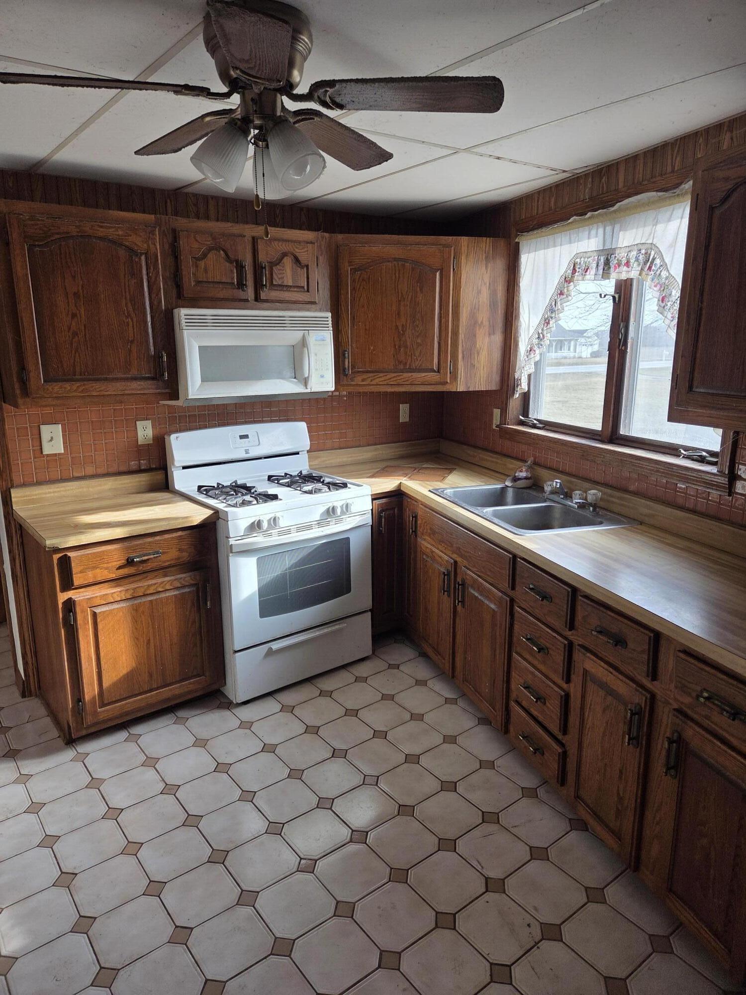 7511 State Route 118, Celina, Ohio 45822