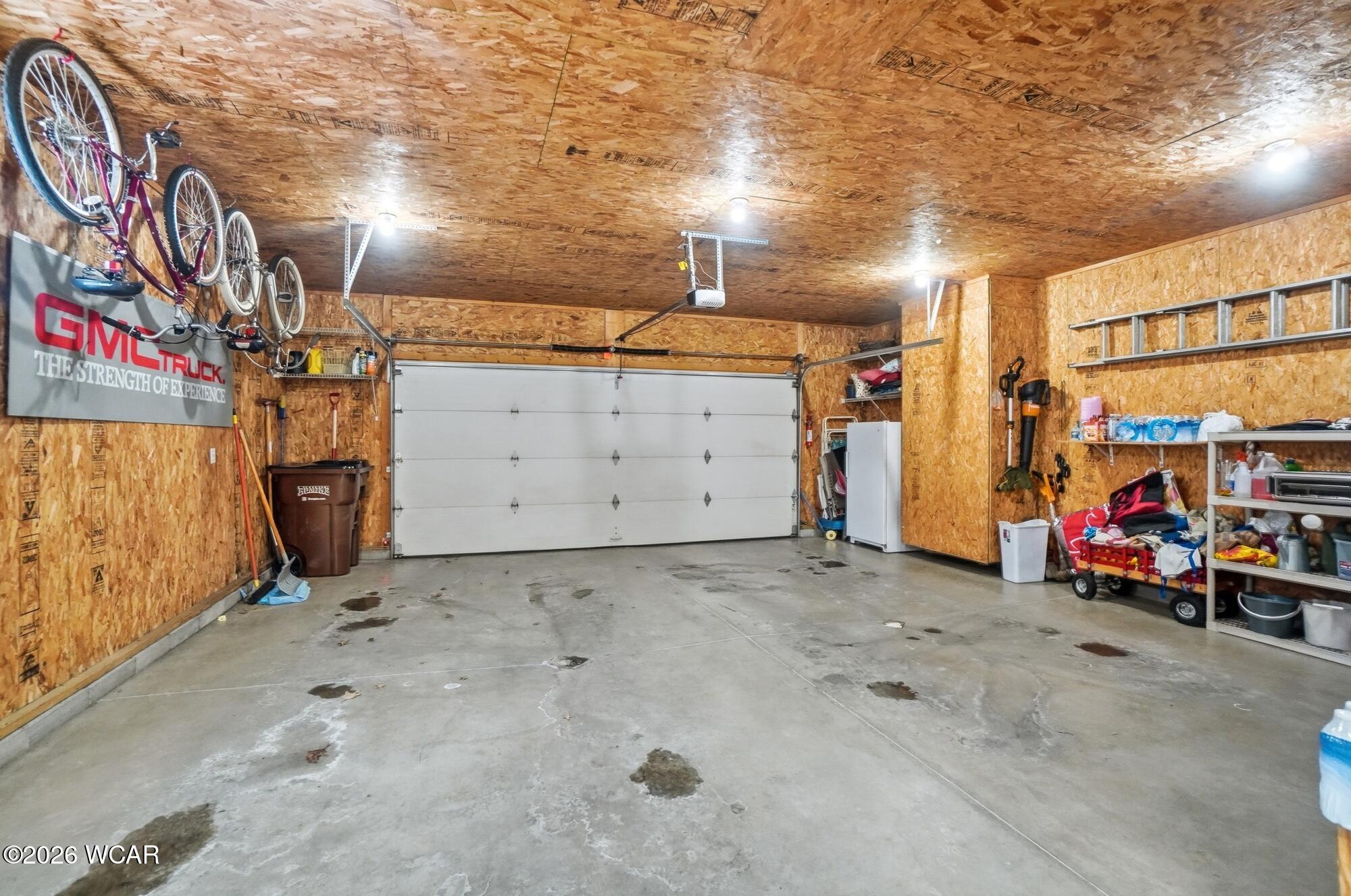 1515 Cessna Avenue, Lima, Ohio