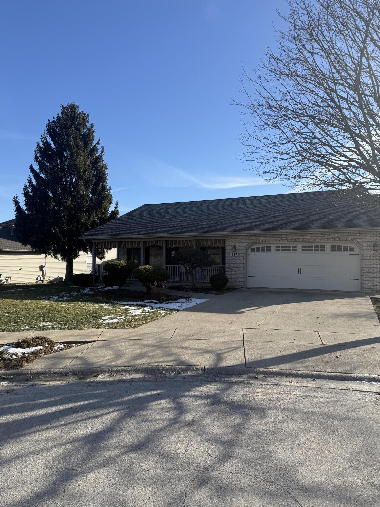 637 Greenbriar Court, Sidney, Ohio 45365