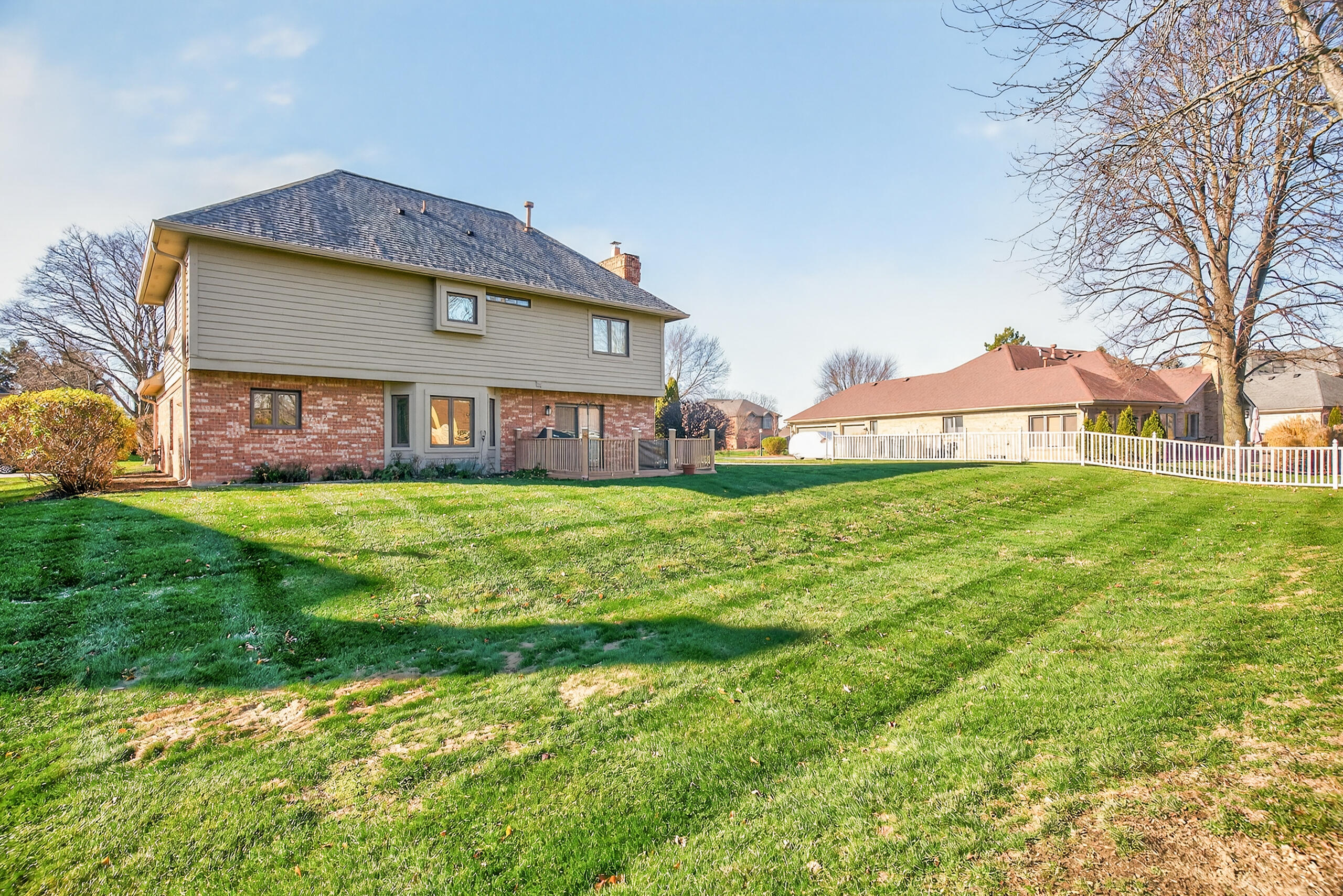 2591 Merrimont Drive, Troy, Ohio 45373