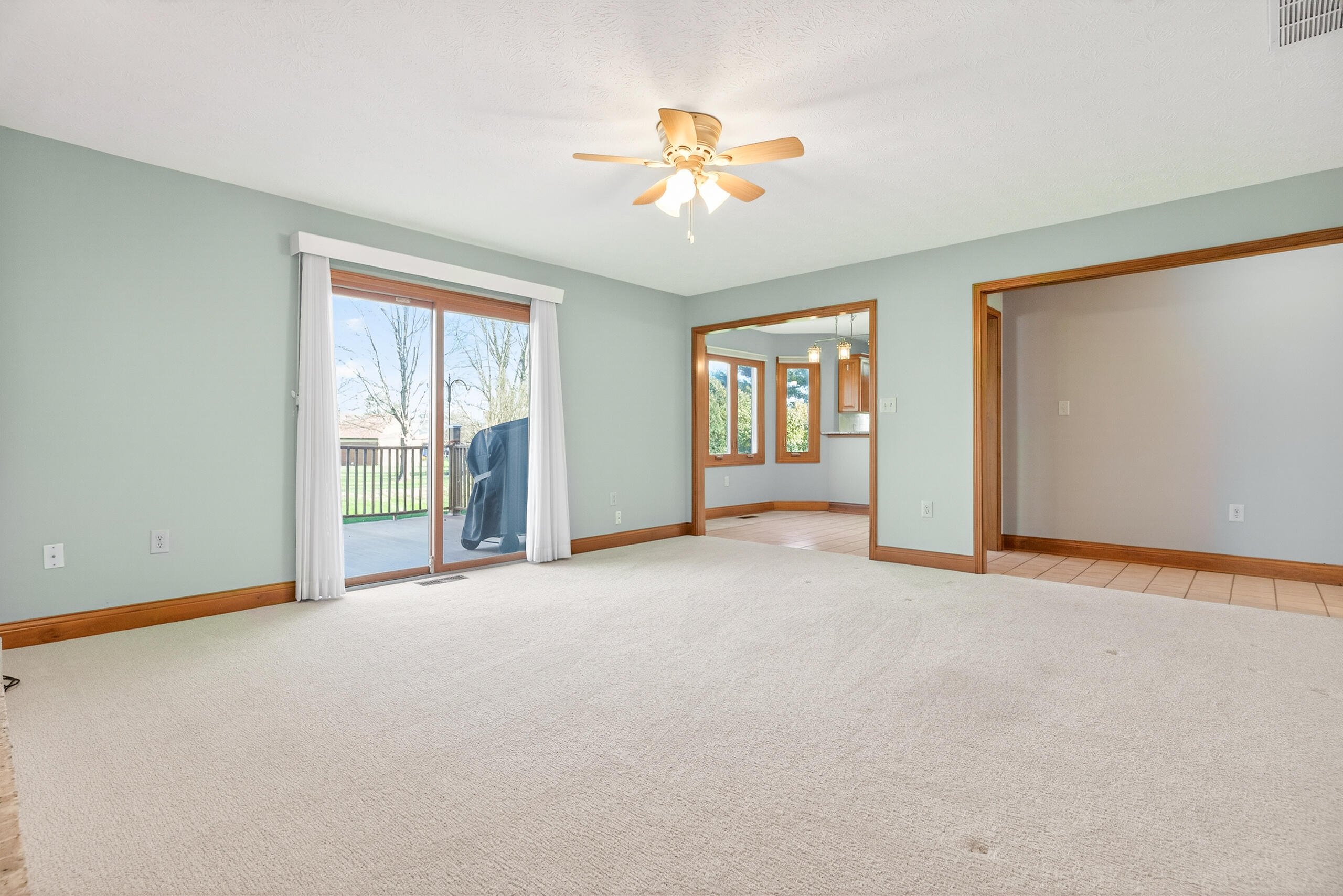 2591 Merrimont Drive, Troy, Ohio 45373