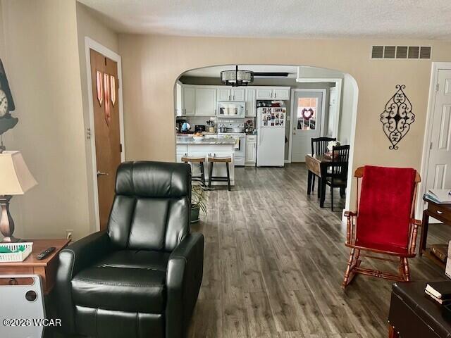 6631 Bellefontaine Road, Harrod, Ohio