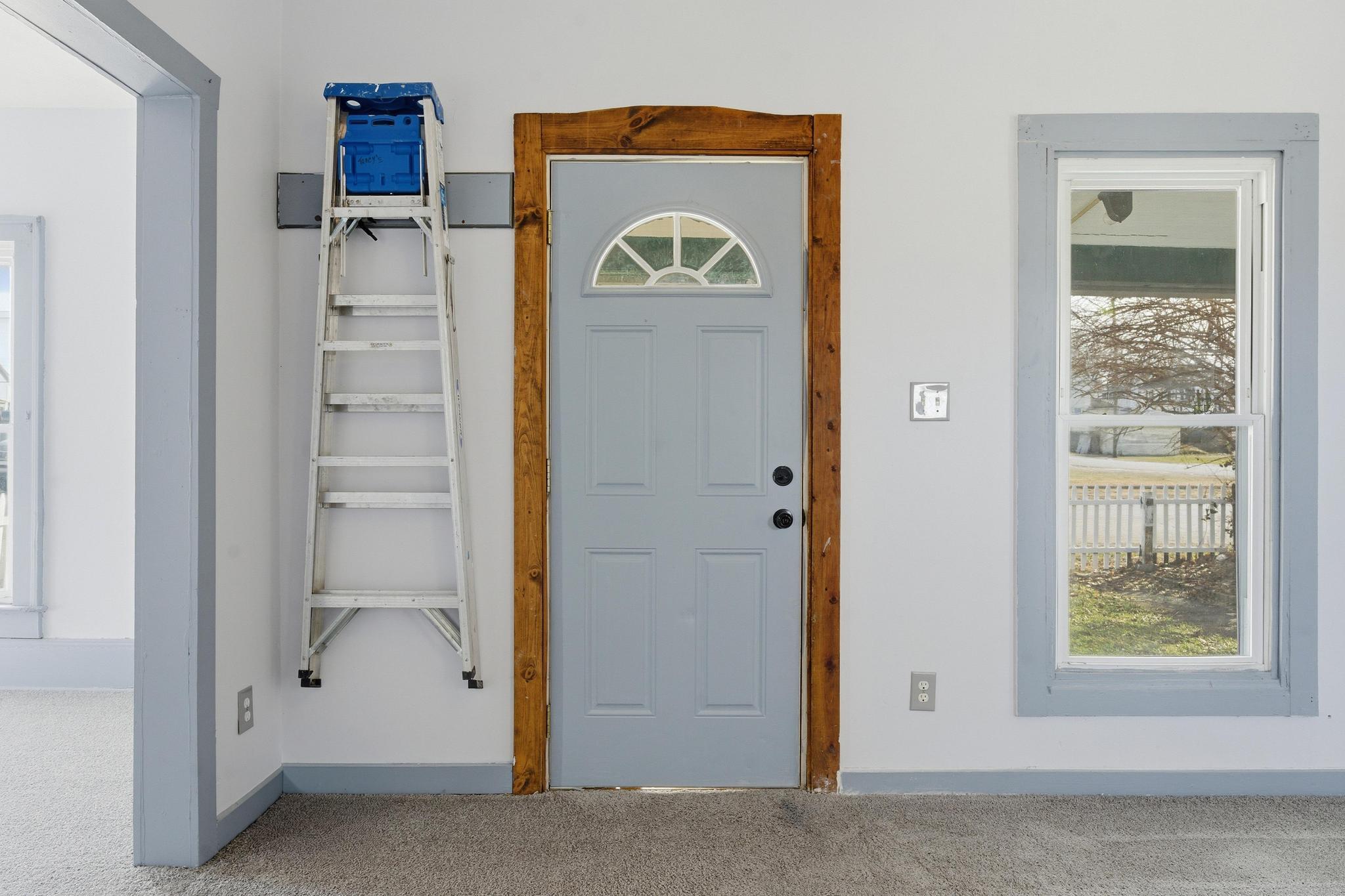 2210 Larch Street, Springfield, Ohio 45503