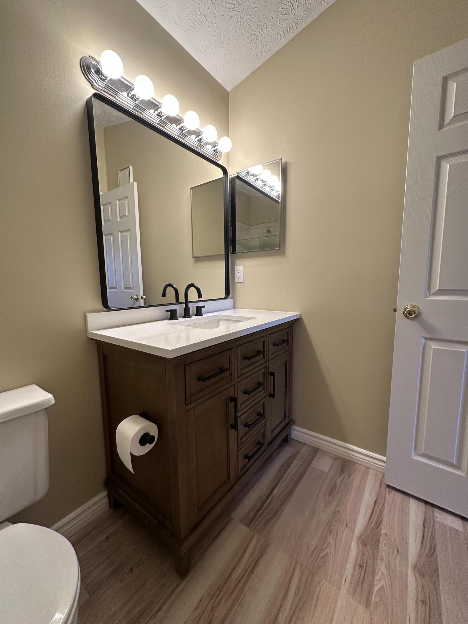 6615 Hedington Square, Dayton, Ohio 45459