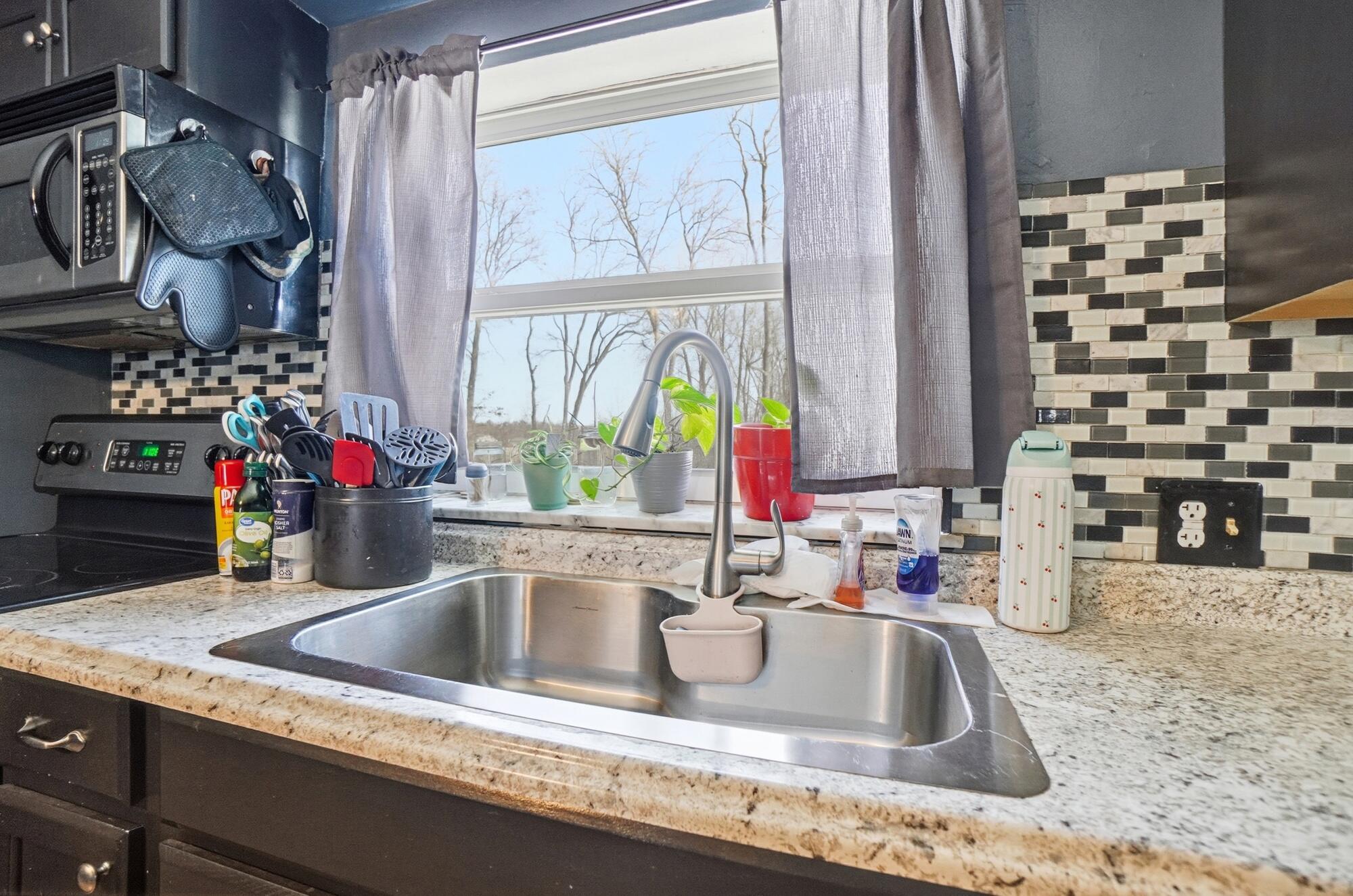 2040 Callahan Road, South Vienna, Ohio 45369