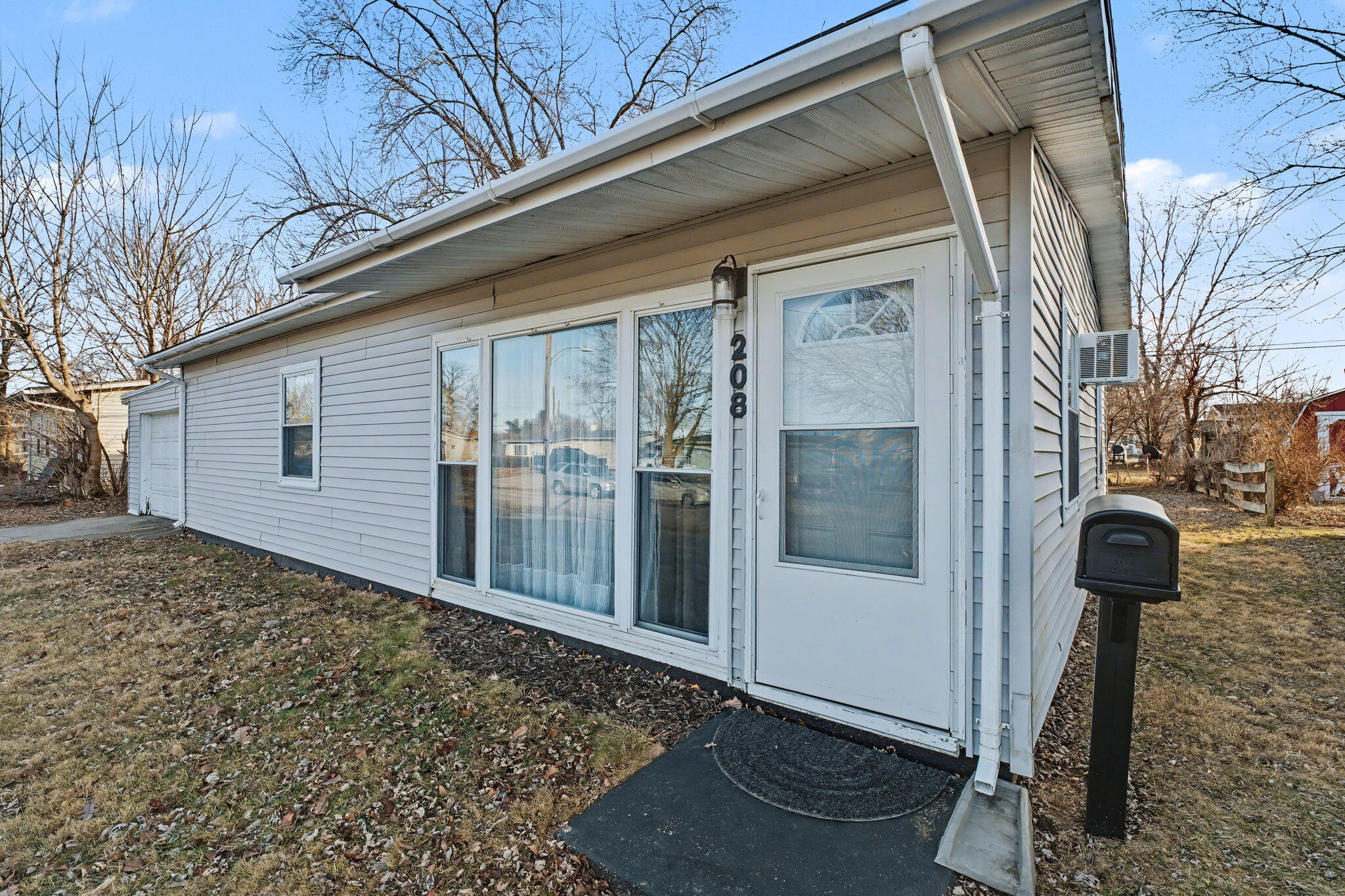 208 Rawson Drive, New Carlisle, Ohio 45344