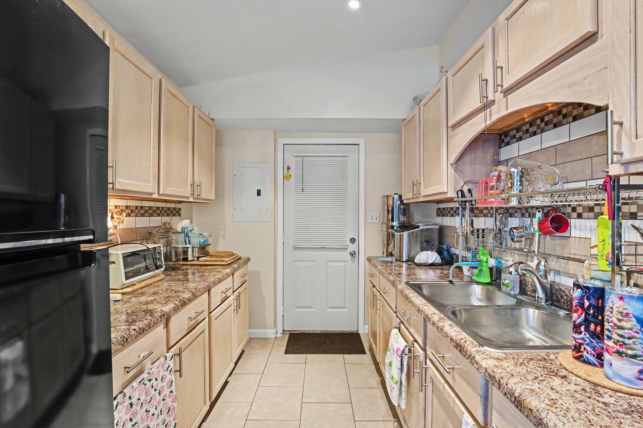 208 Rawson Drive, New Carlisle, Ohio 45344