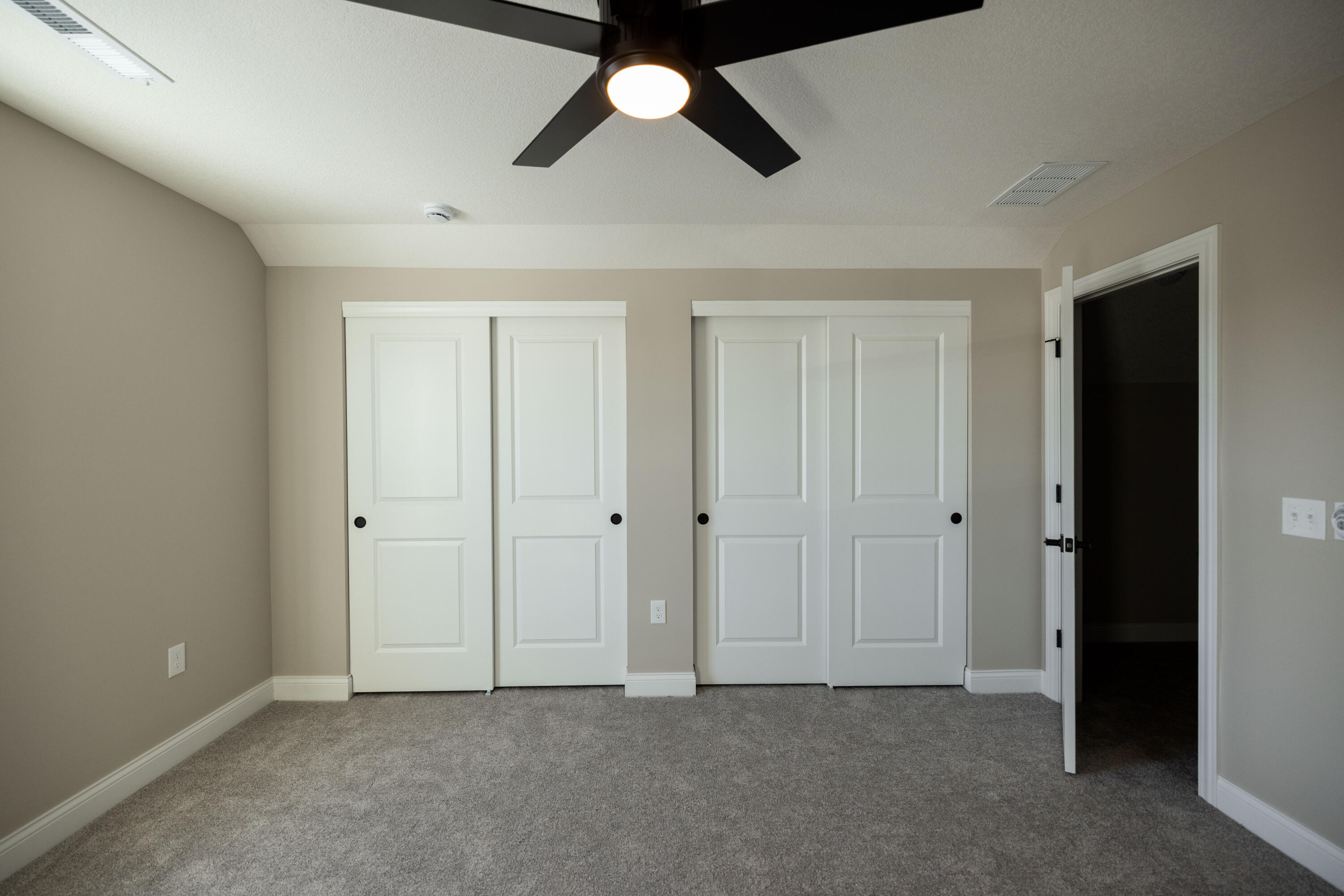 1505 Kingsgate Road, Springfield, Ohio 45502