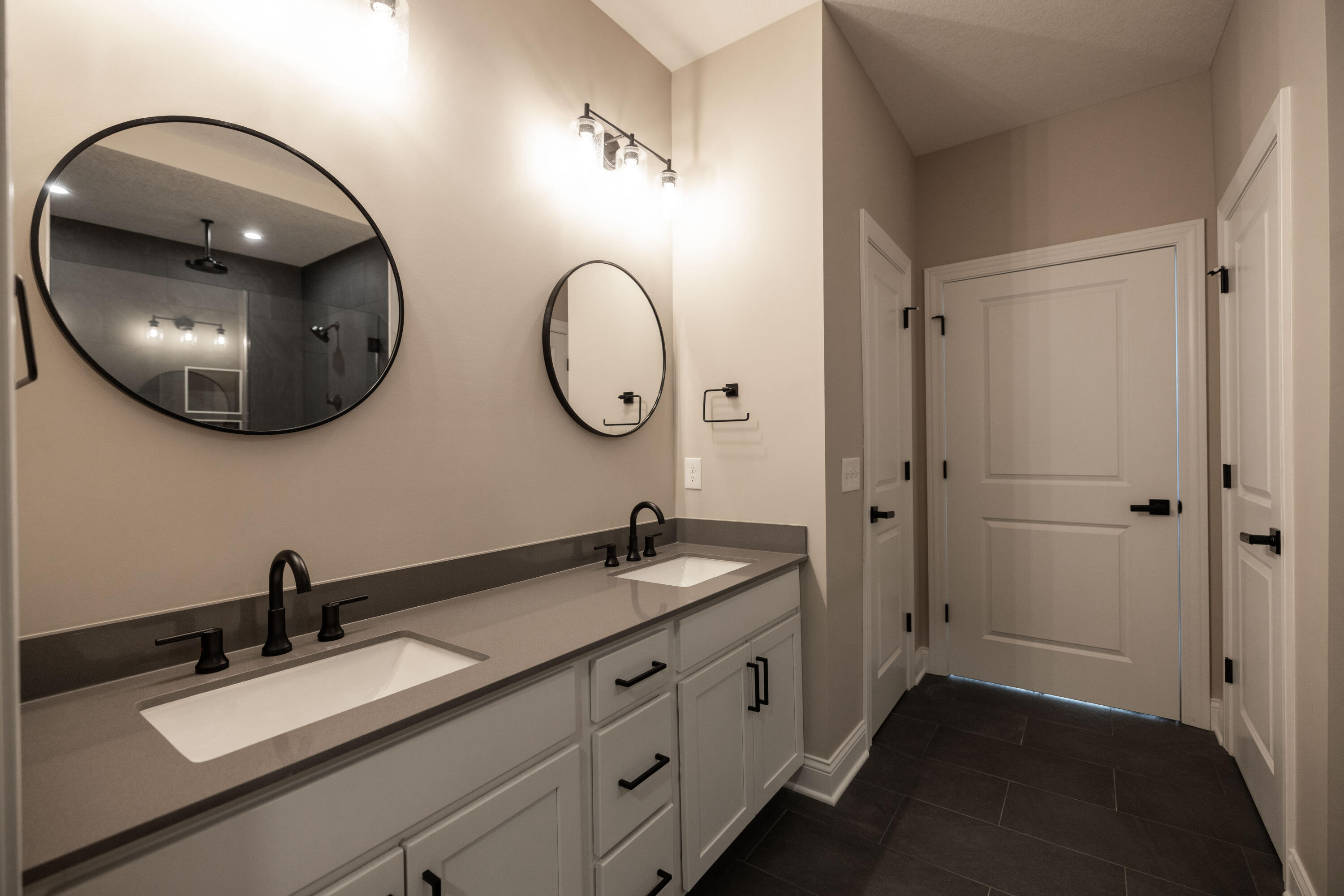 1505 Kingsgate Road, Springfield, Ohio 45502