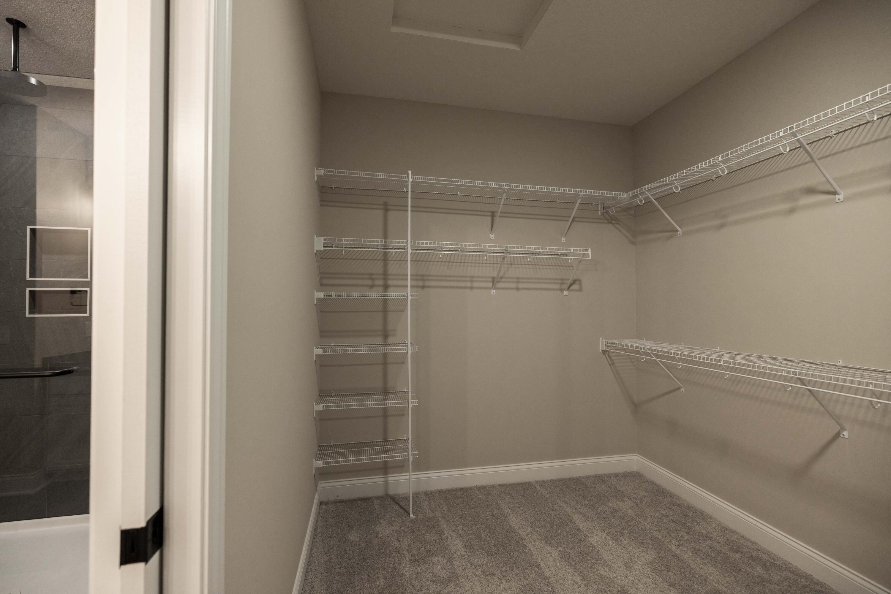 1505 Kingsgate Road, Springfield, Ohio 45502