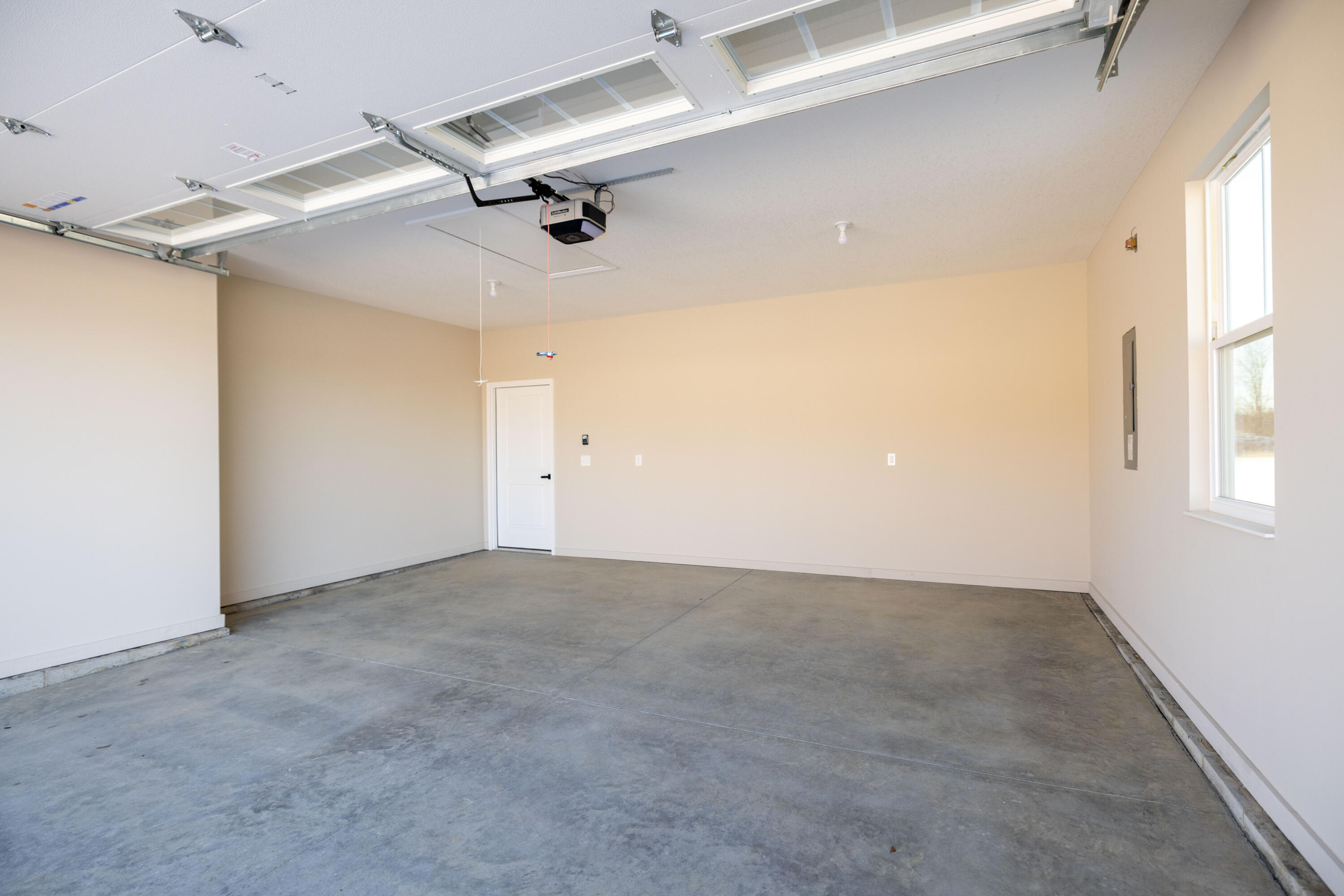 1507 Kingsgate Road, Springfield, Ohio 45502