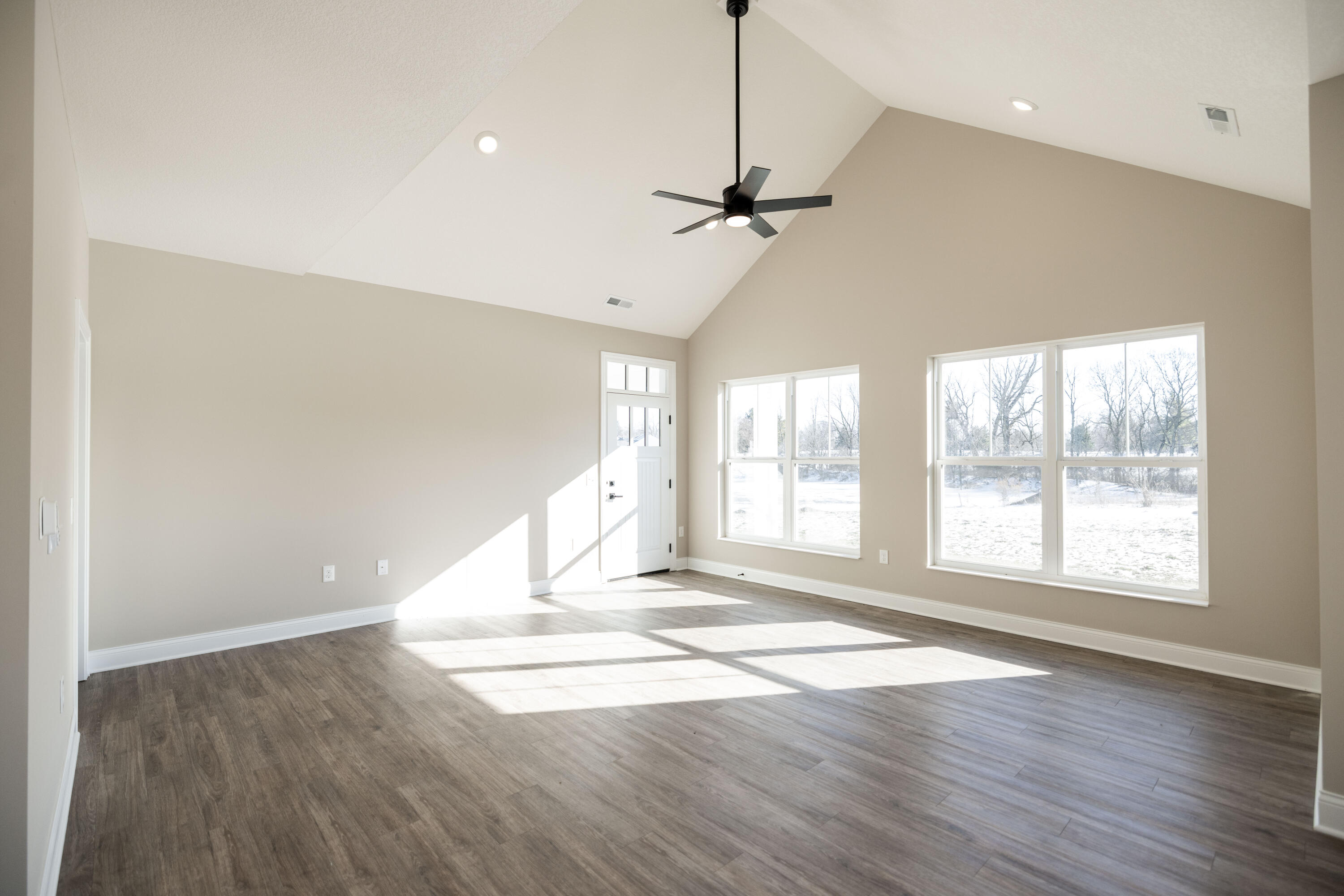 1509 Kingsgate Road, Springfield, Ohio 45502