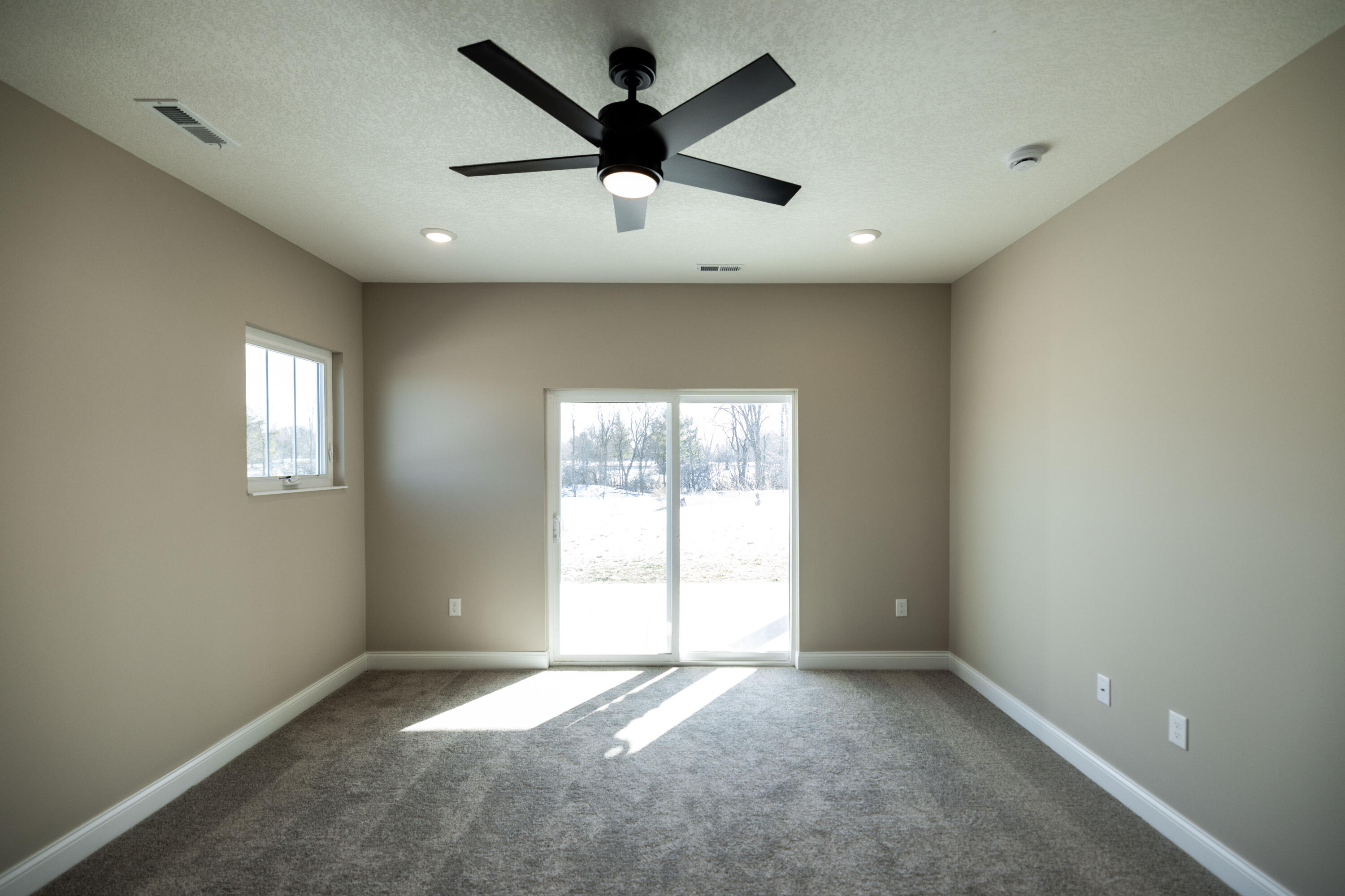 1509 Kingsgate Road, Springfield, Ohio 45502