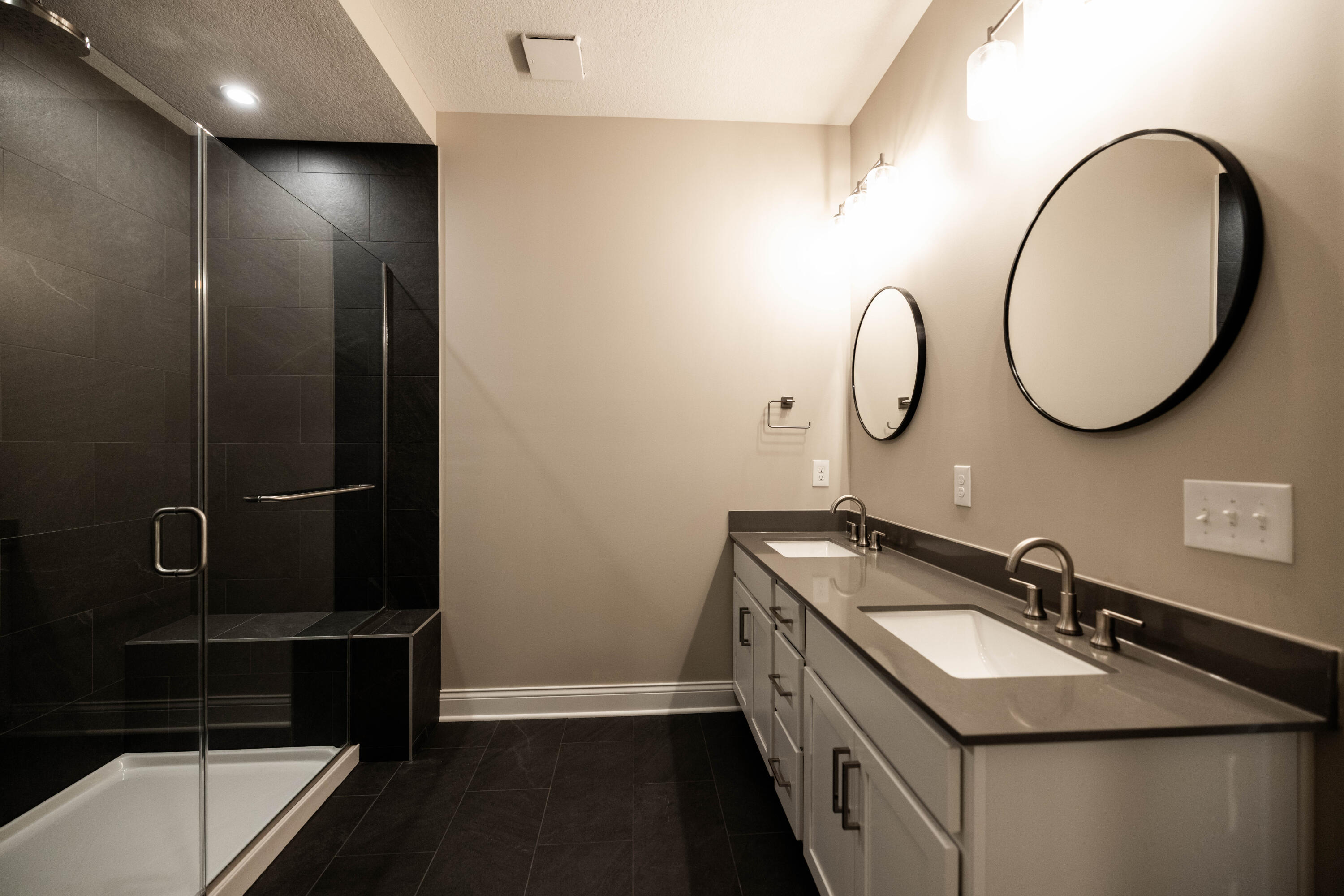 1509 Kingsgate Road, Springfield, Ohio 45502