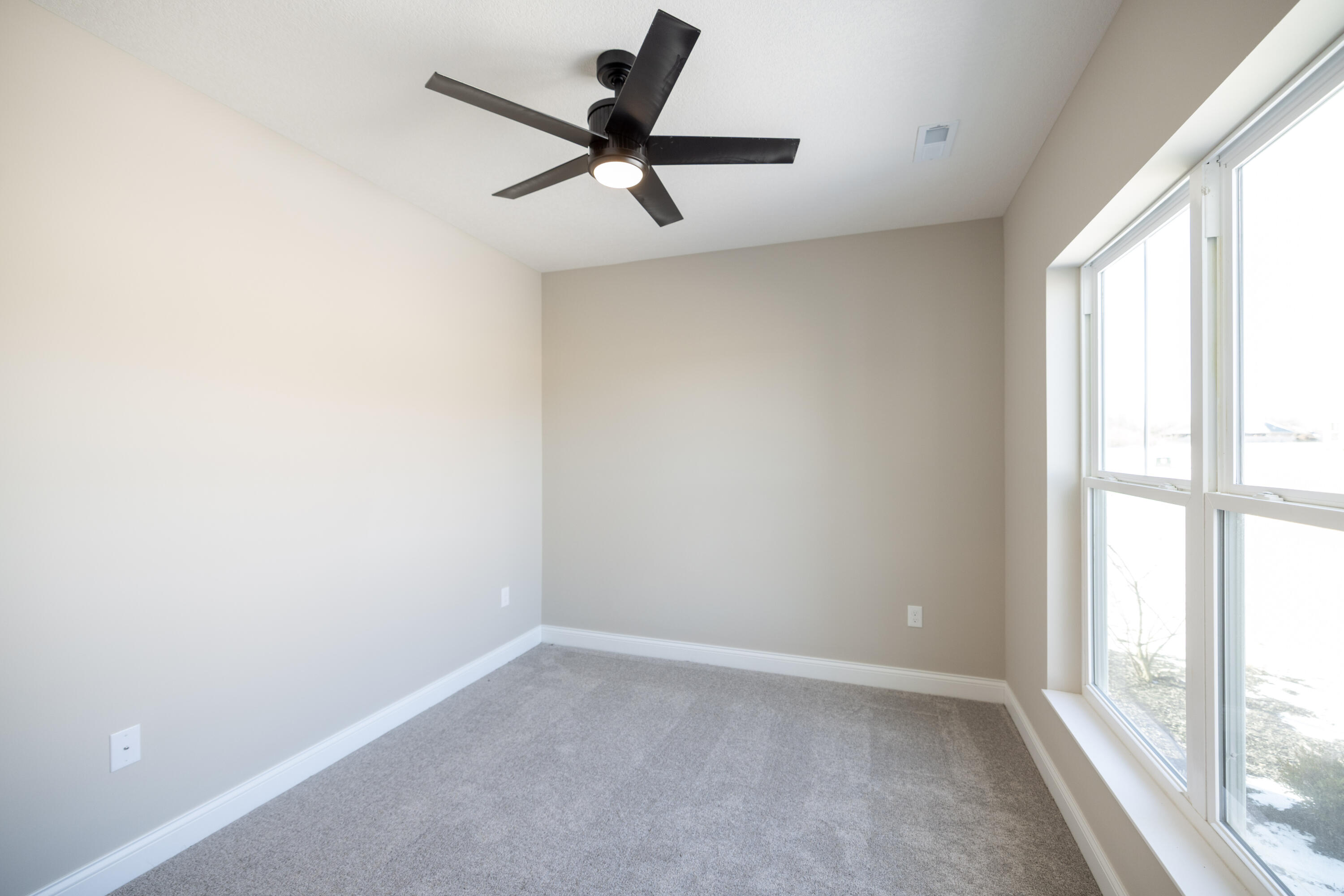 1509 Kingsgate Road, Springfield, Ohio 45502