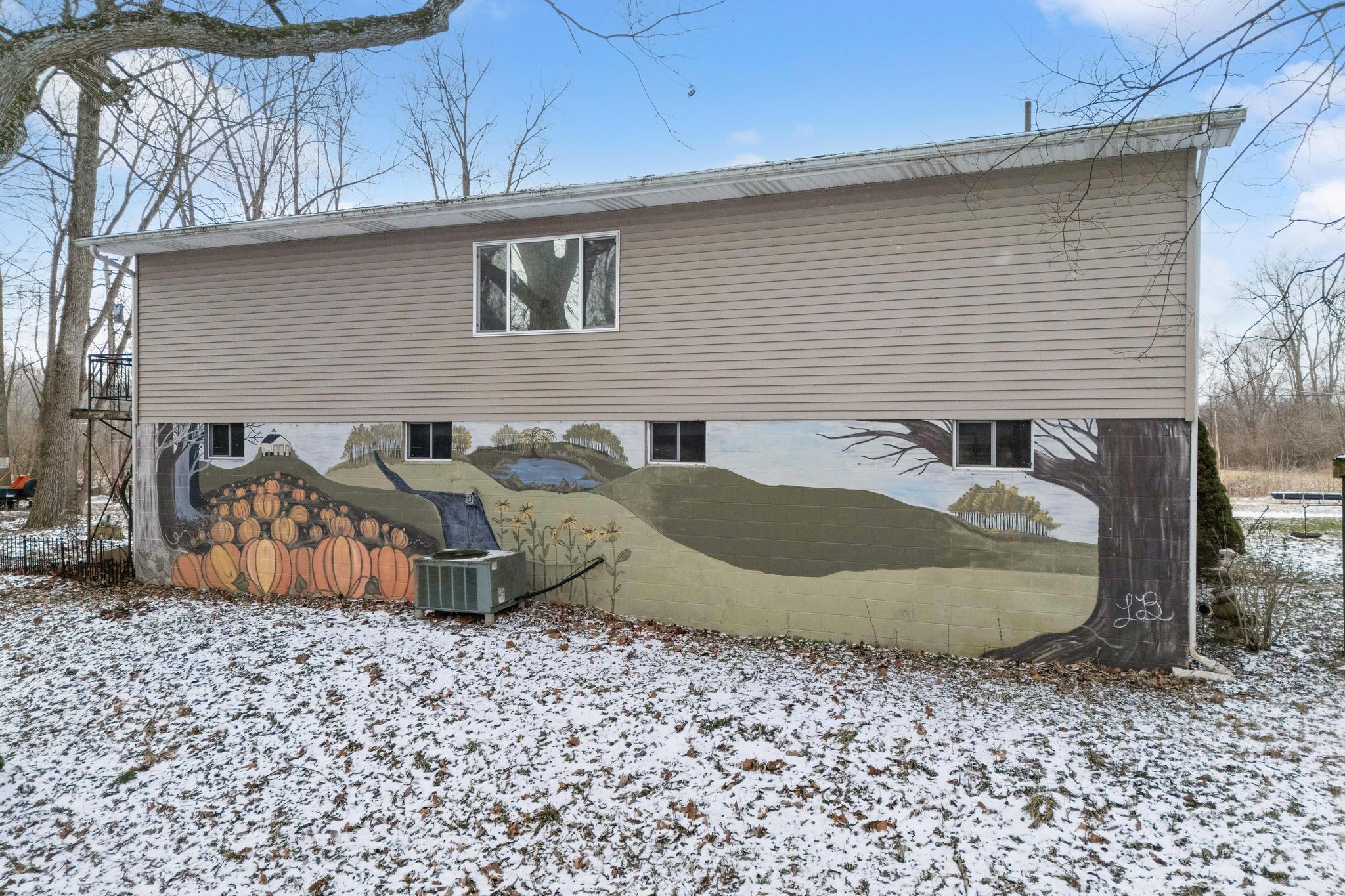 3183 Lower Valley Pike, Springfield, Ohio 45506