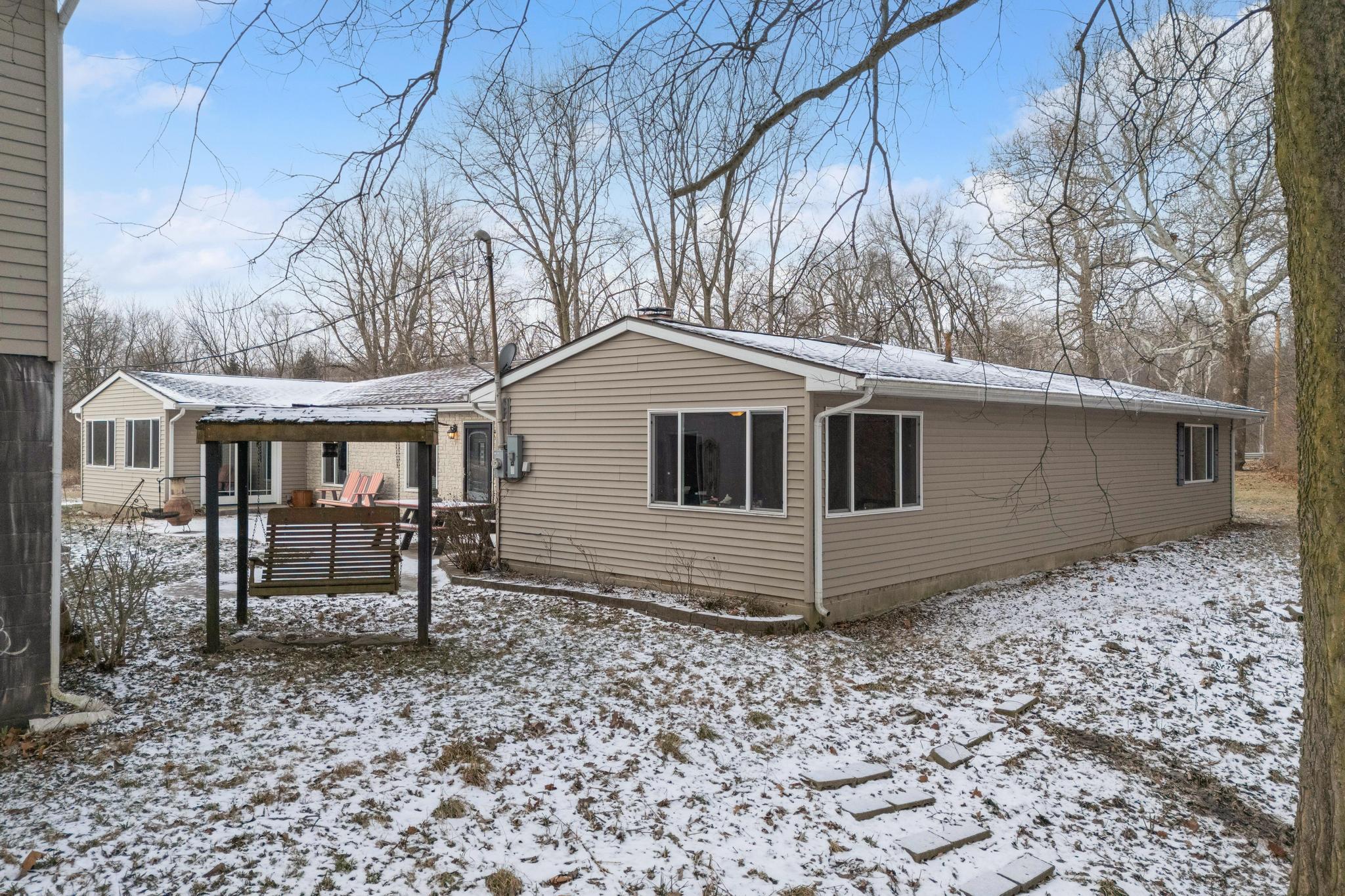 3183 Lower Valley Pike, Springfield, Ohio 45506