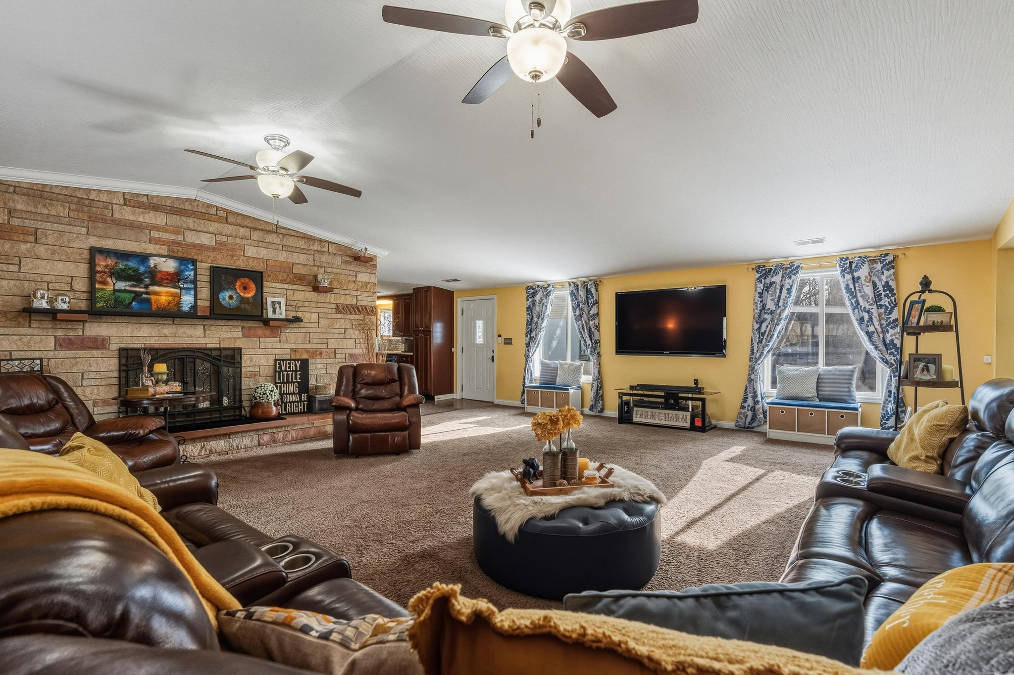 3183 Lower Valley Pike, Springfield, Ohio 45506