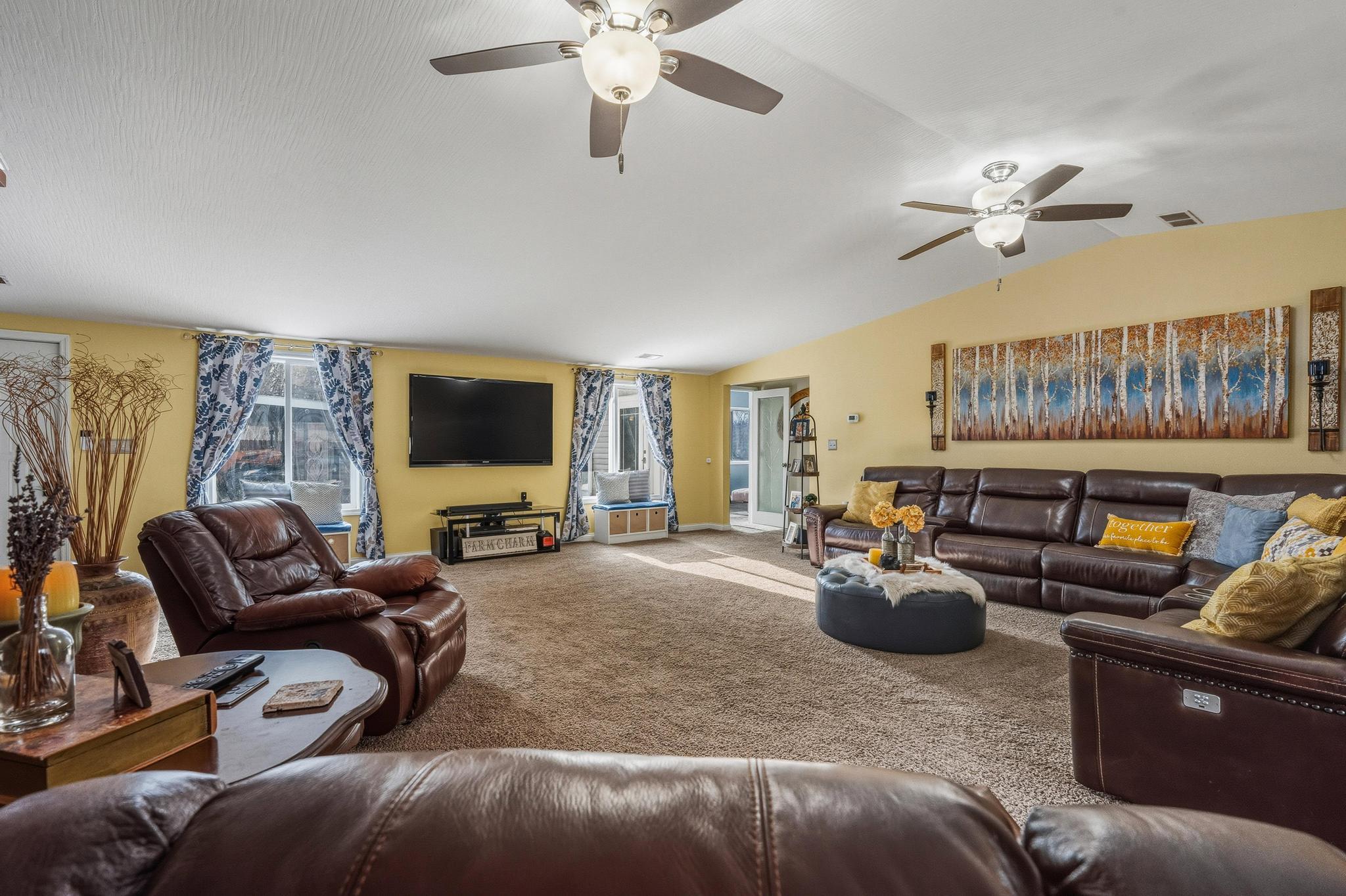 3183 Lower Valley Pike, Springfield, Ohio 45506