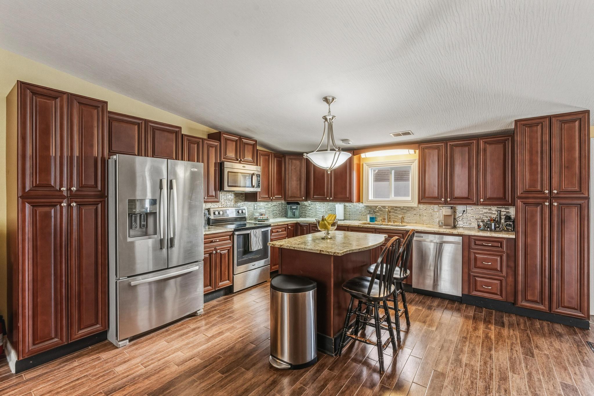 3183 Lower Valley Pike, Springfield, Ohio 45506