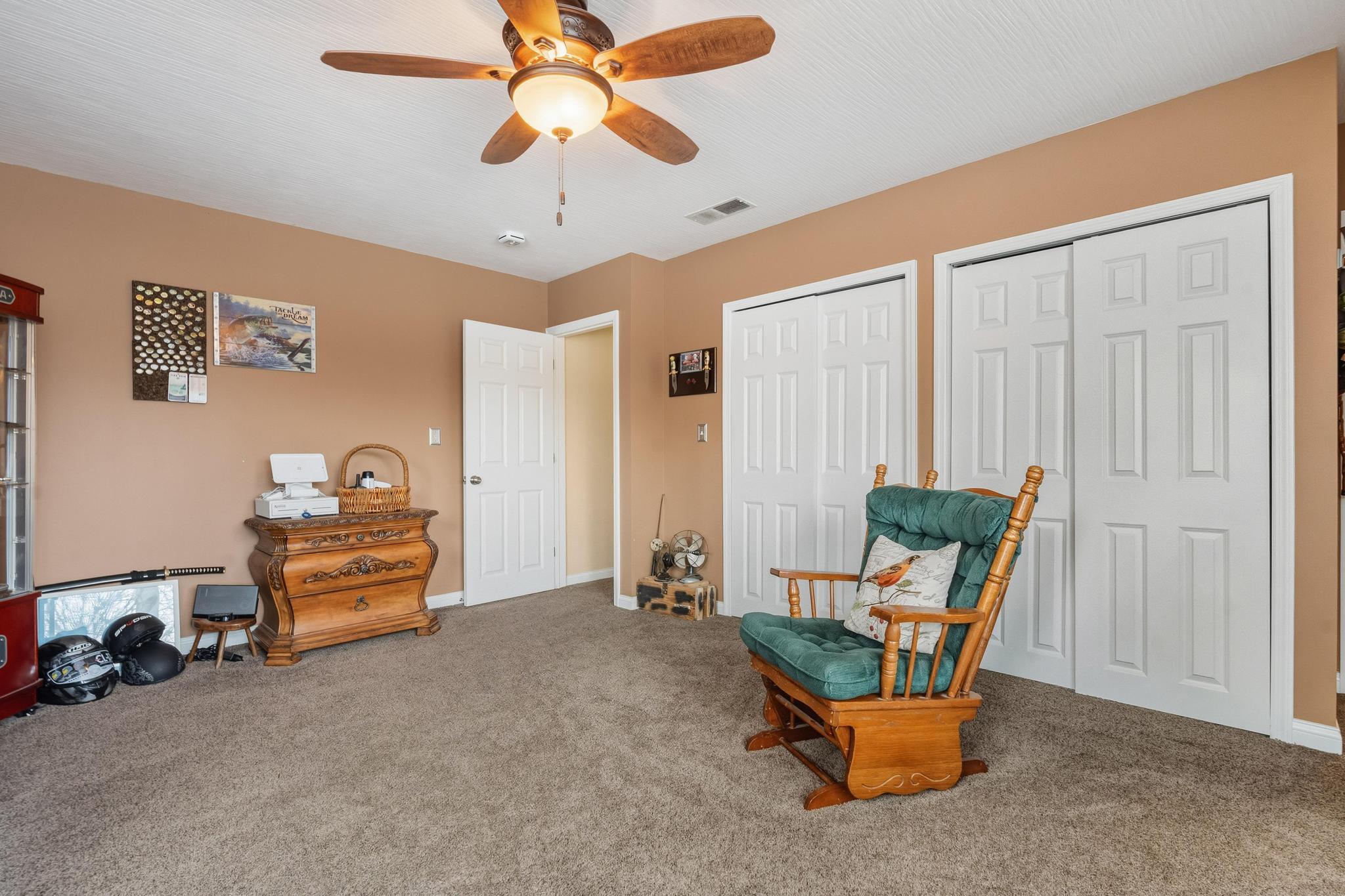 3183 Lower Valley Pike, Springfield, Ohio 45506