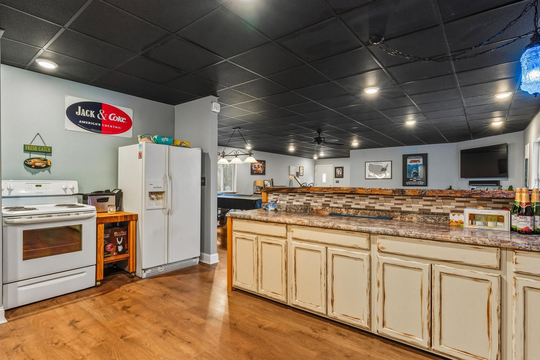 3183 Lower Valley Pike, Springfield, Ohio 45506