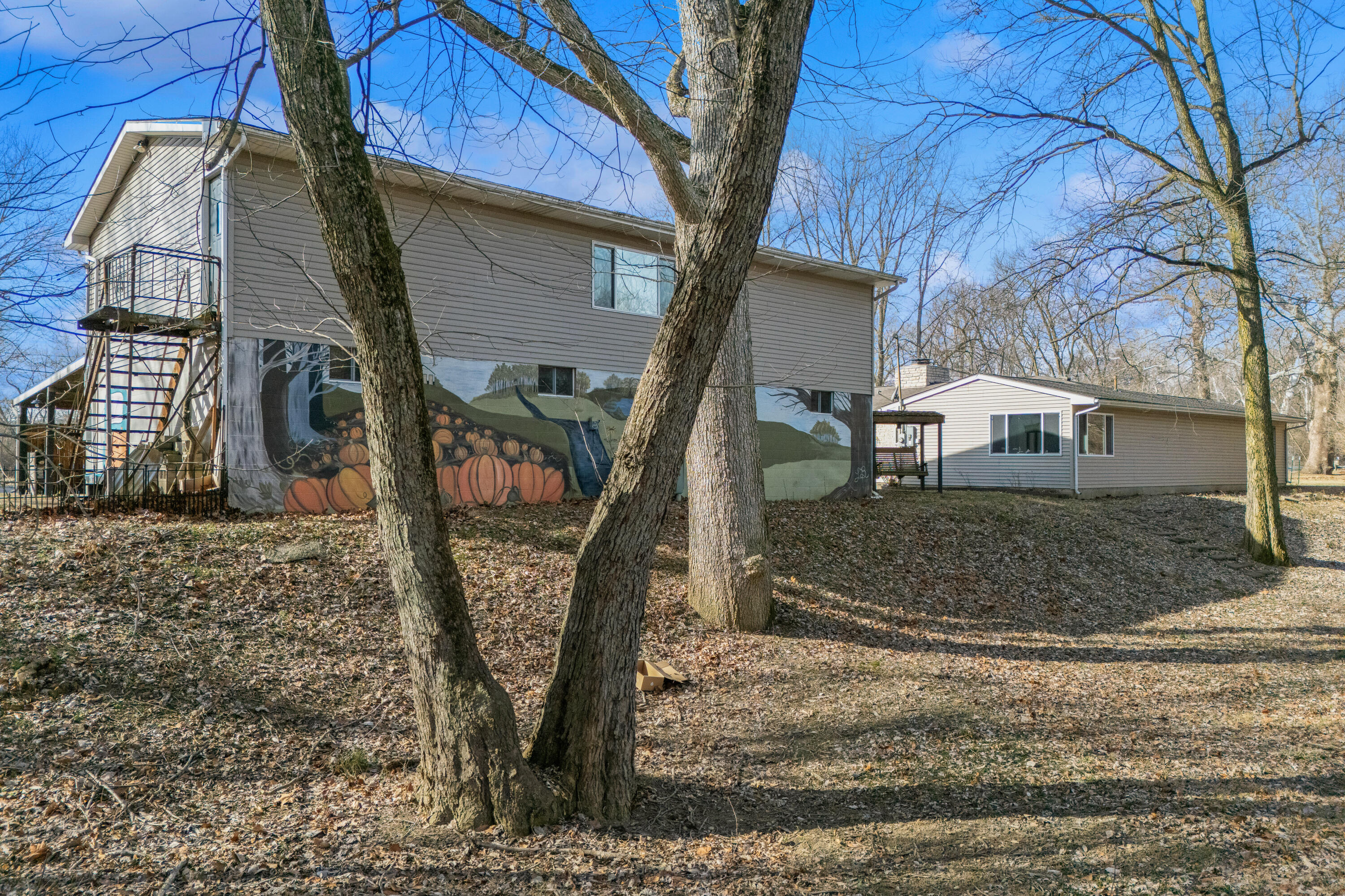 3183 Lower Valley Pike, Springfield, Ohio 45506