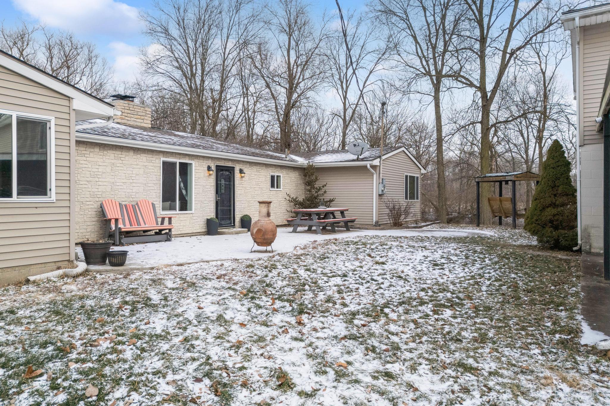 3183 Lower Valley Pike, Springfield, Ohio 45506