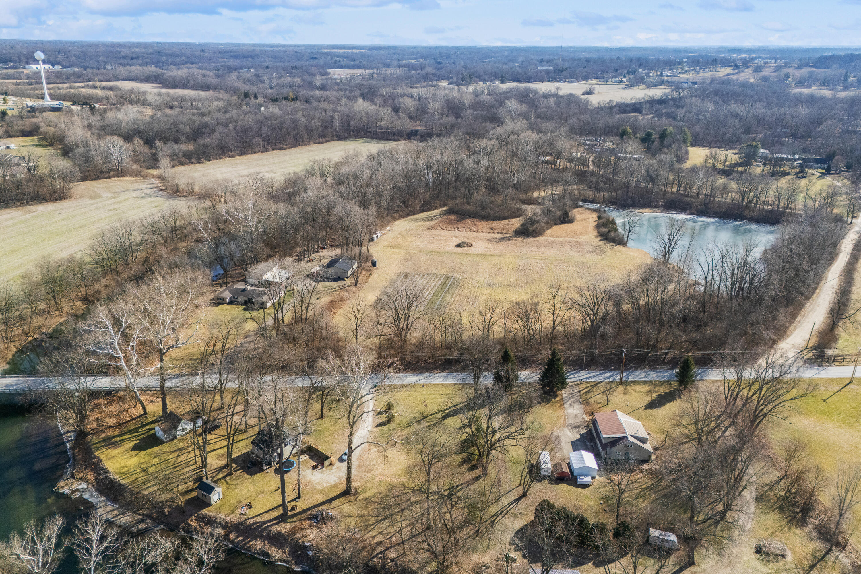 3183 Lower Valley Pike, Springfield, Ohio 45506