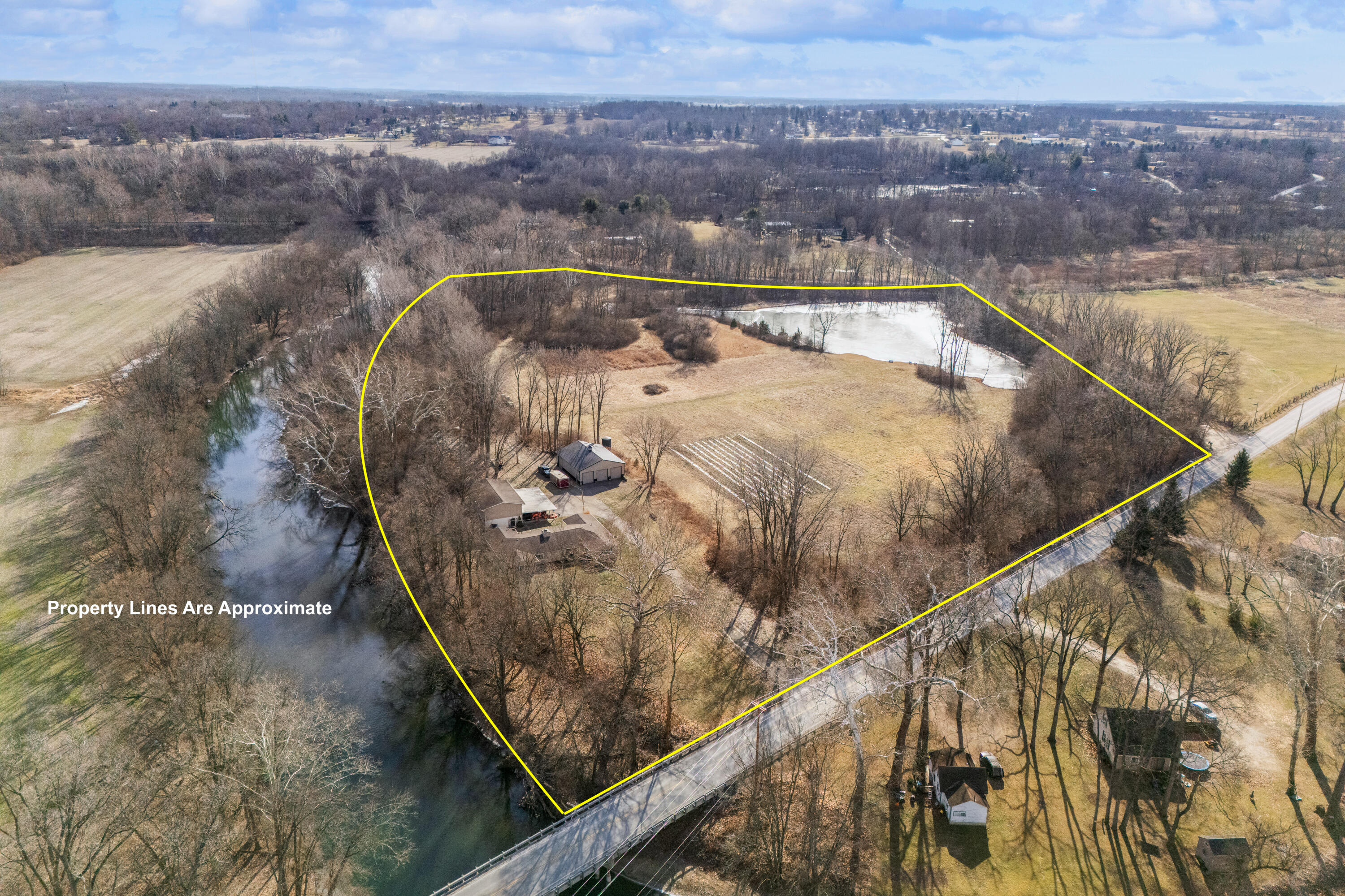 3183 Lower Valley Pike, Springfield, Ohio 45506