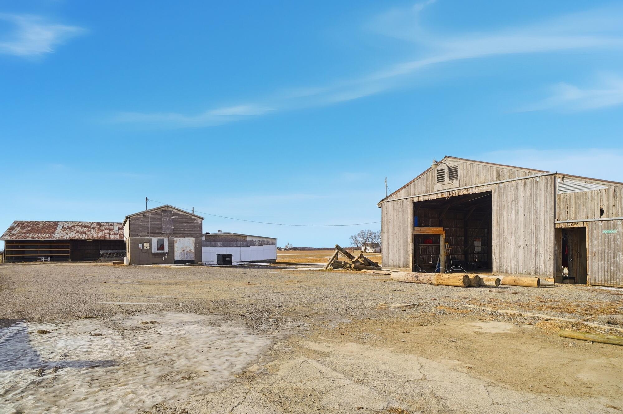 20228 Fairmount Road, Wapakoneta, Ohio 45895