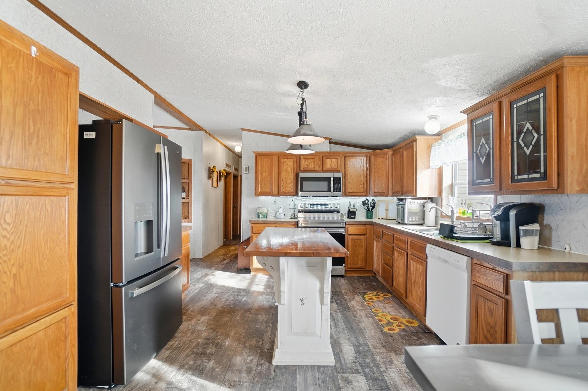 20228 Fairmount Road, Wapakoneta, Ohio 45895