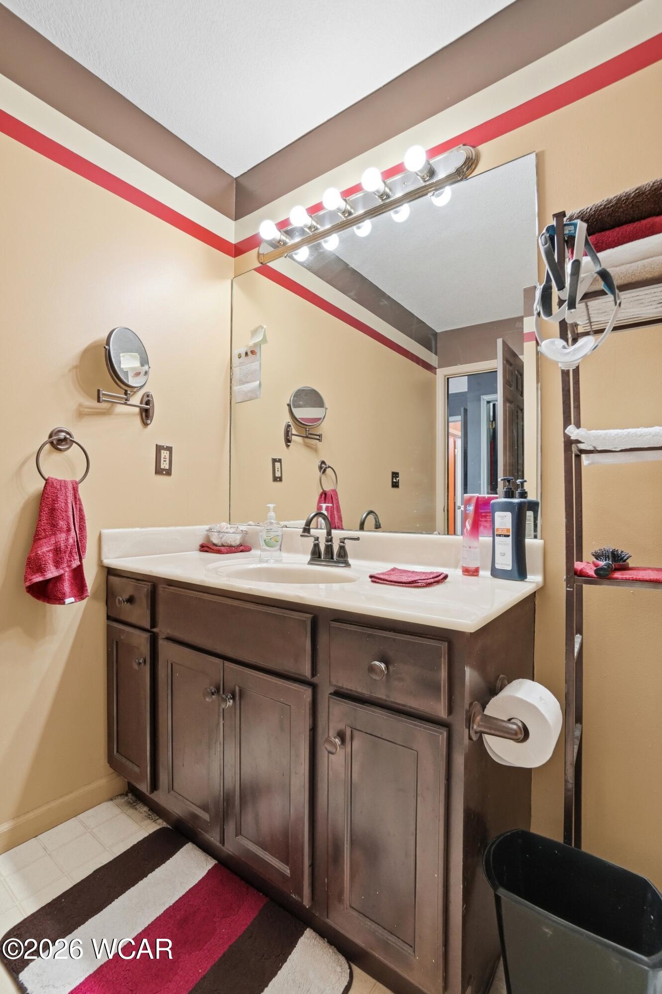 120 Oak Lane, Kenton, Ohio