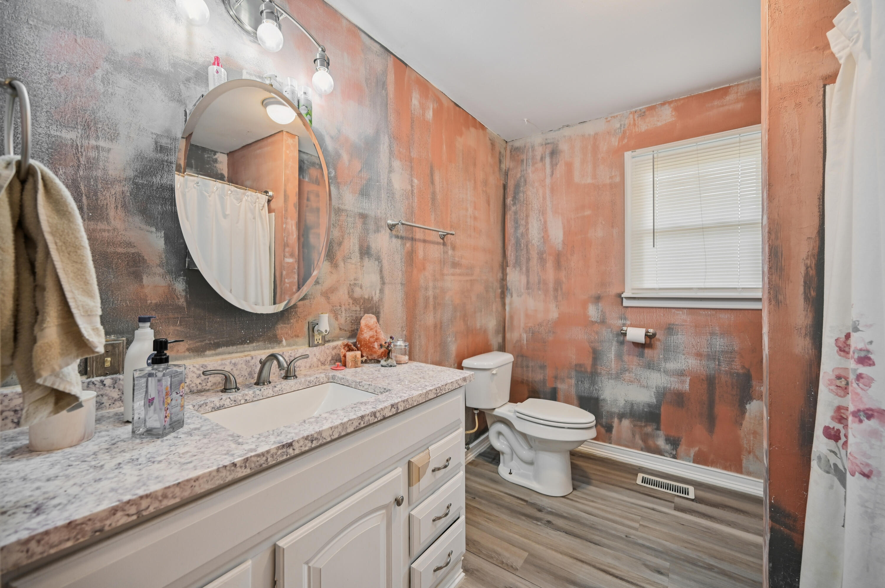 2076-2078 Stowe Drive, Springfield, Ohio 45505