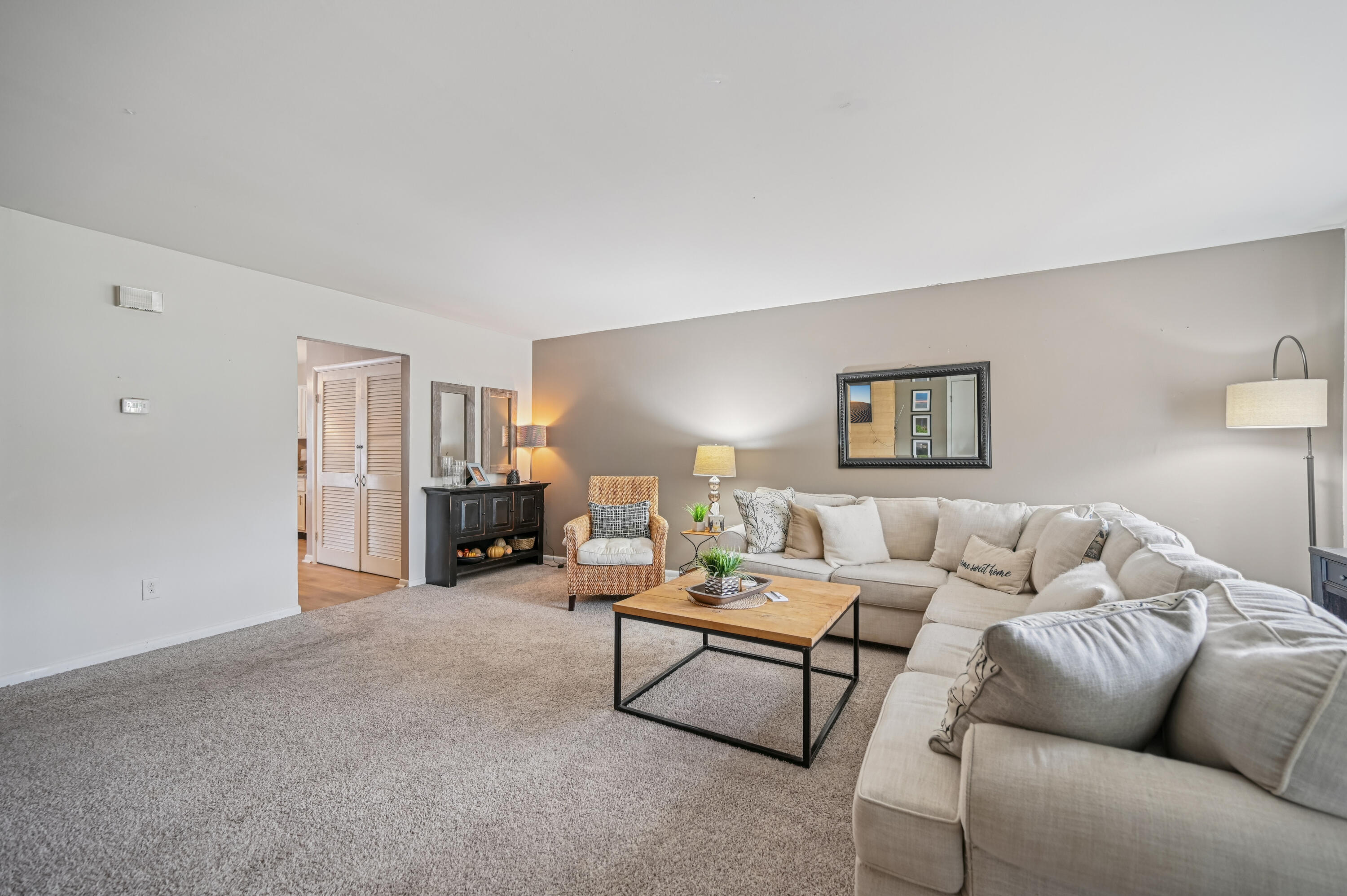 2076-2078 Stowe Drive, Springfield, Ohio 45505